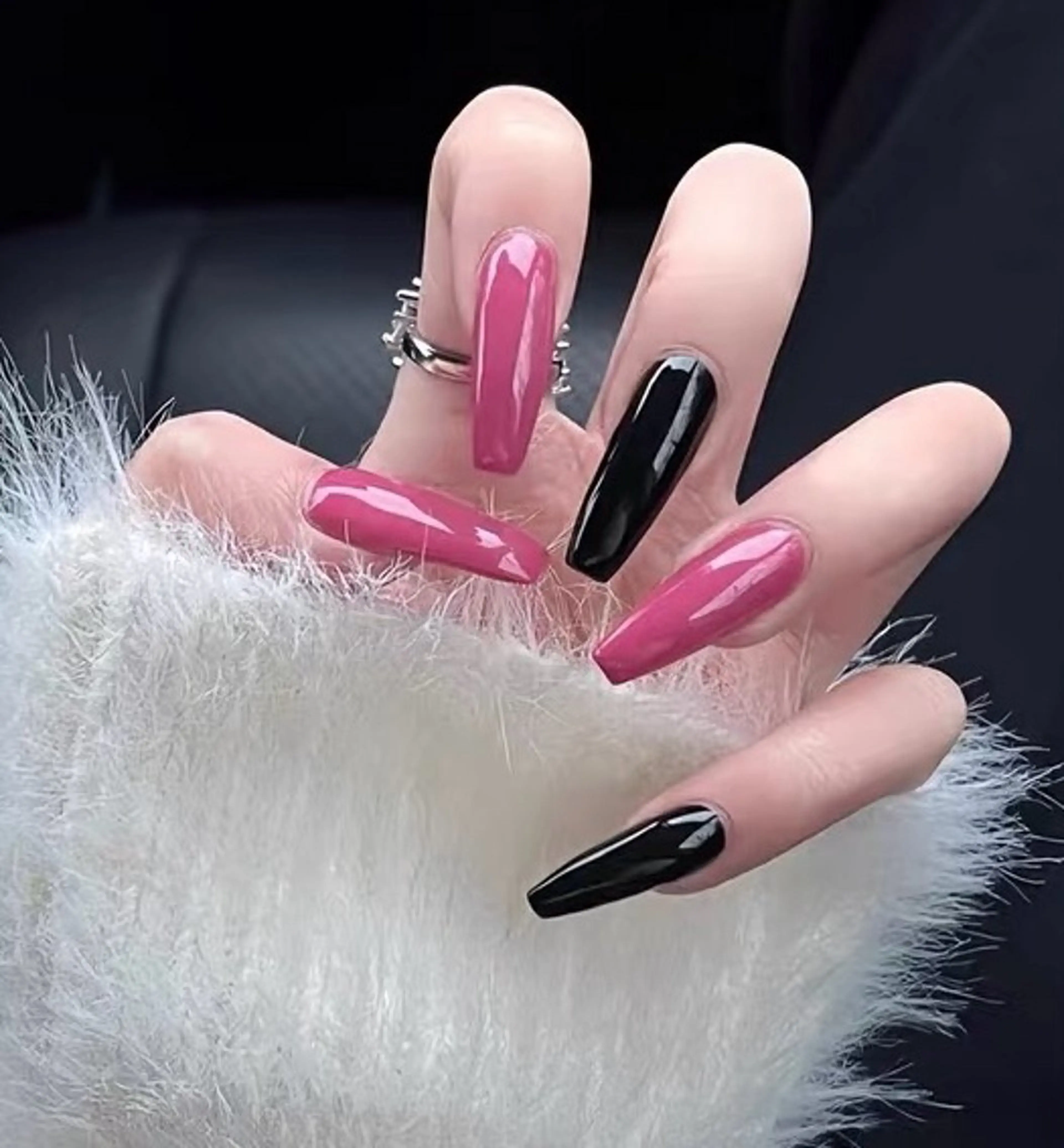 ネイル シンプルネイル liora nail yzのネイルデザイン