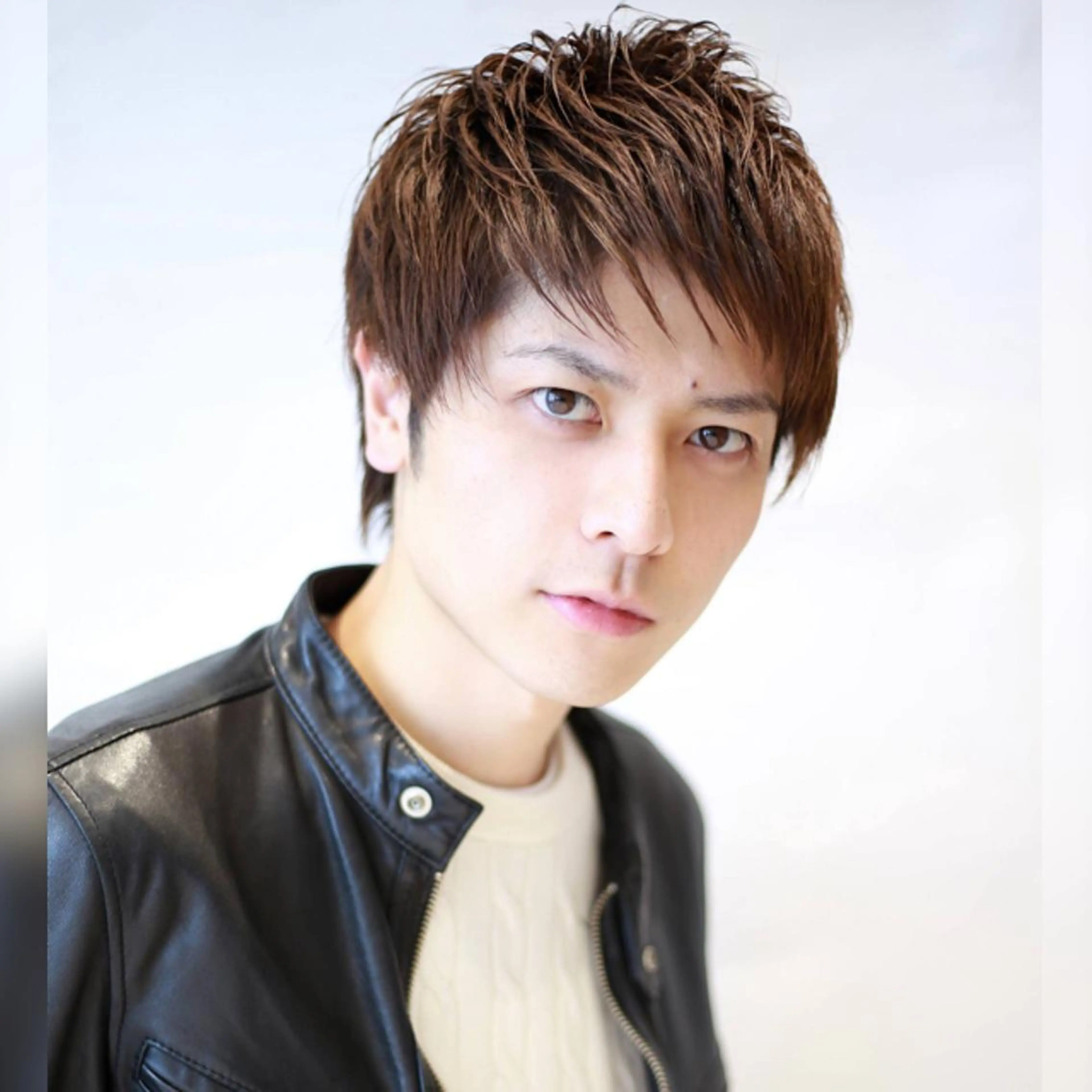 ショート カラー パーマ メンズ ショートヘア Soleria /ソレリア所属・メンズカットのプロ 田中慎一のヘアスタイル