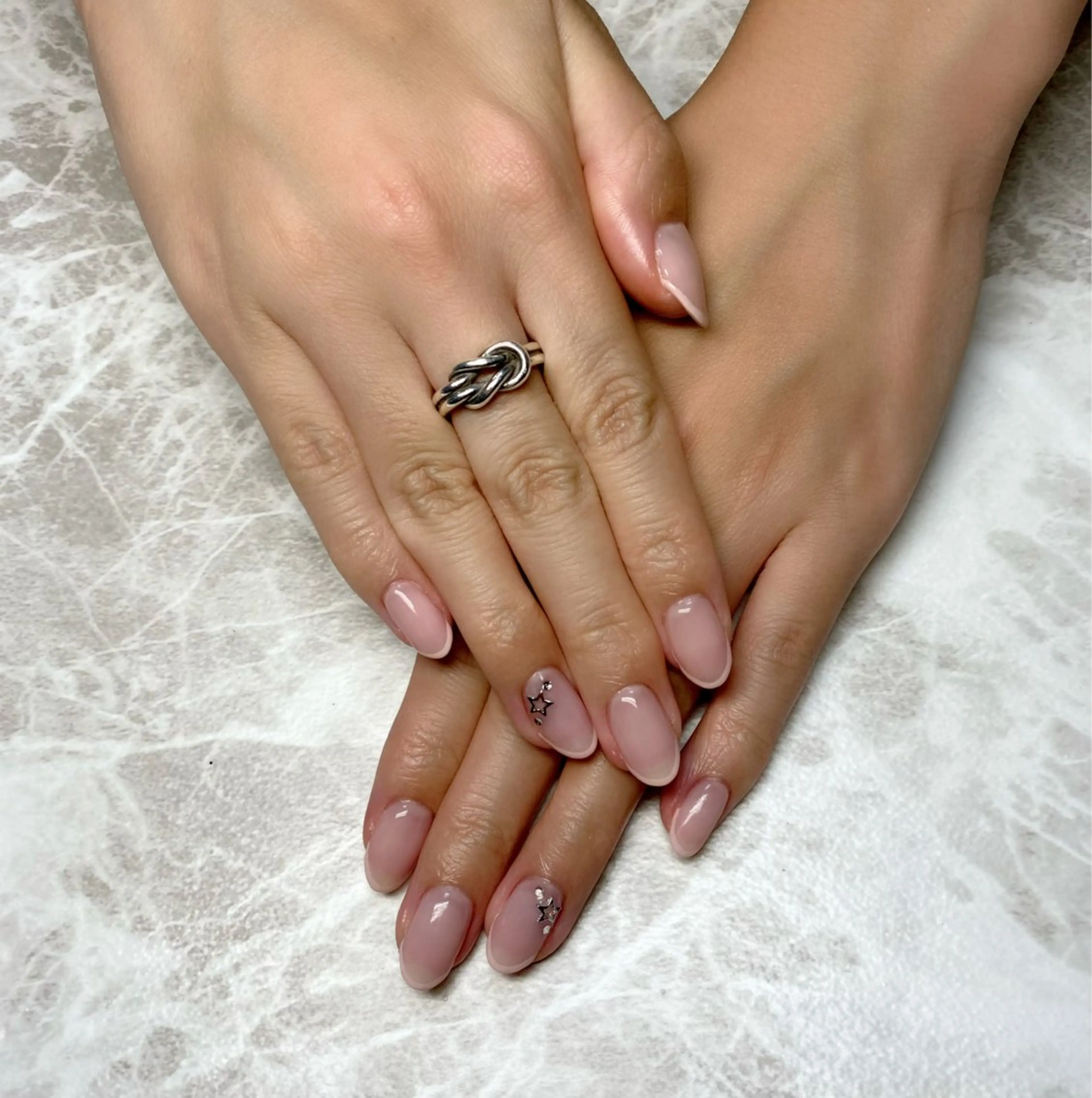 ネイル ハンドネイル ゆぴねいる所属・ゆぴねいる yupinailのネイルデザイン