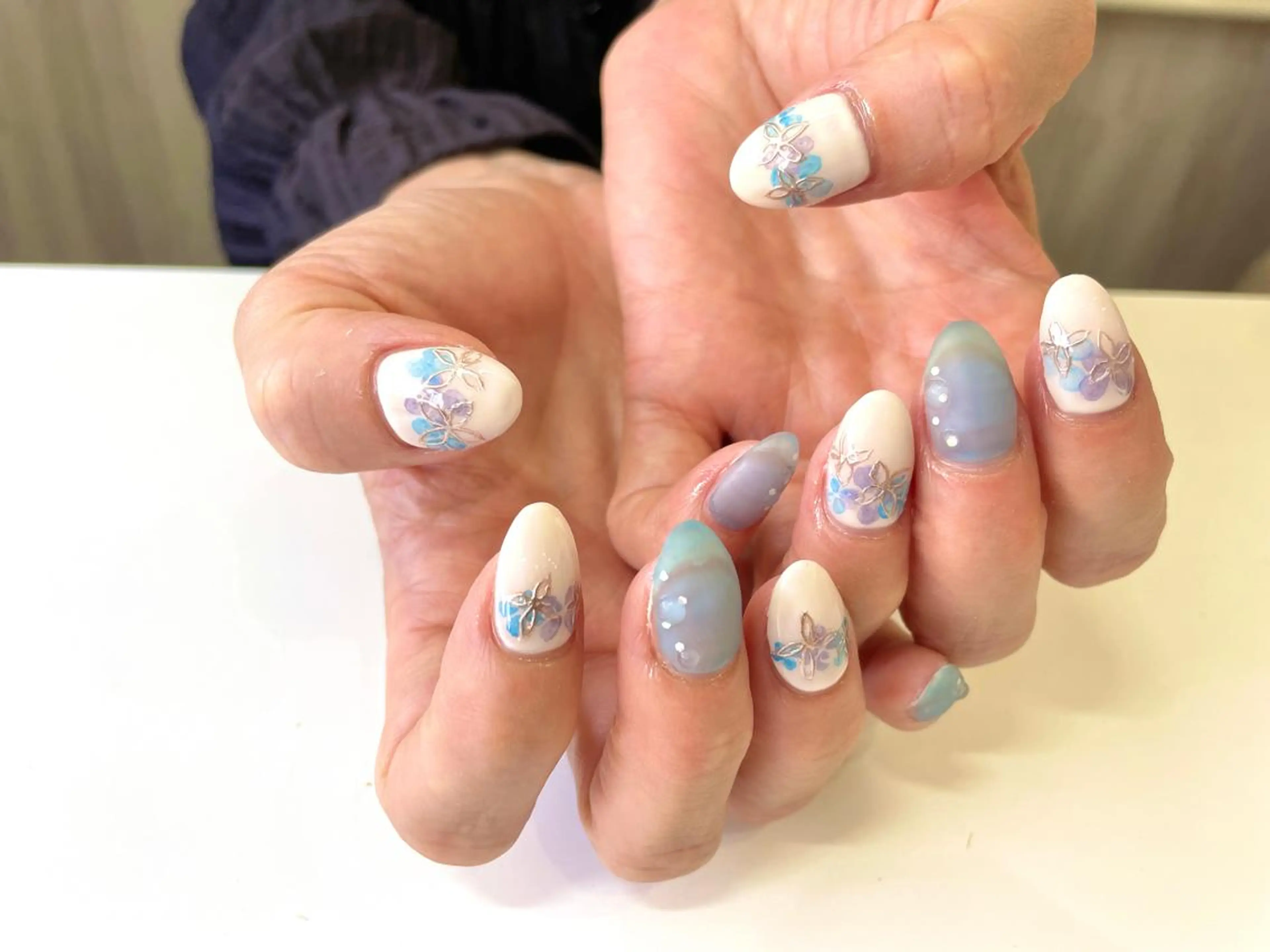 ネイル 持ち込み Neige所属・Neige 𓂃 aiのネイルデザイン