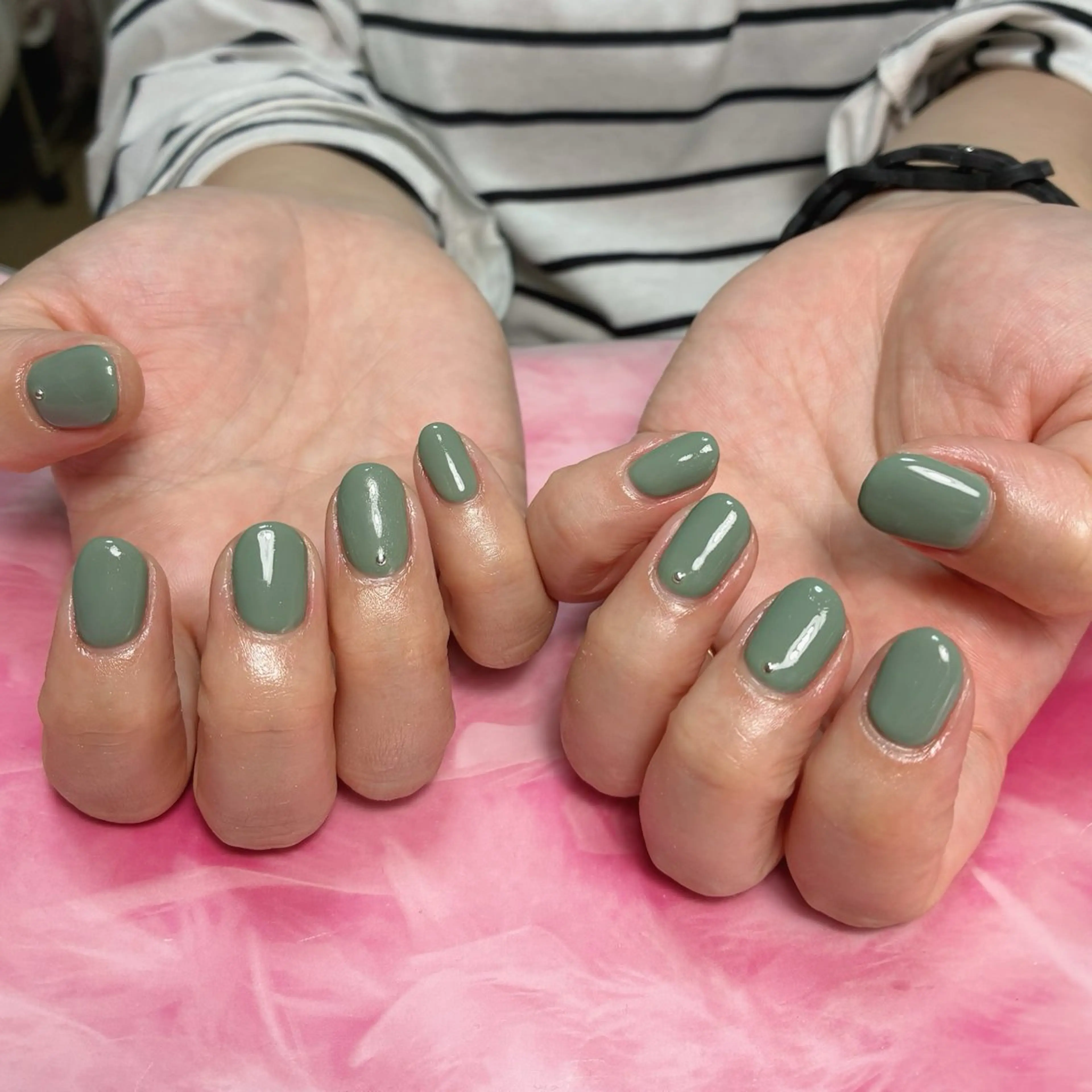 ショート ハンドネイル hs nail salonのネイルデザイン