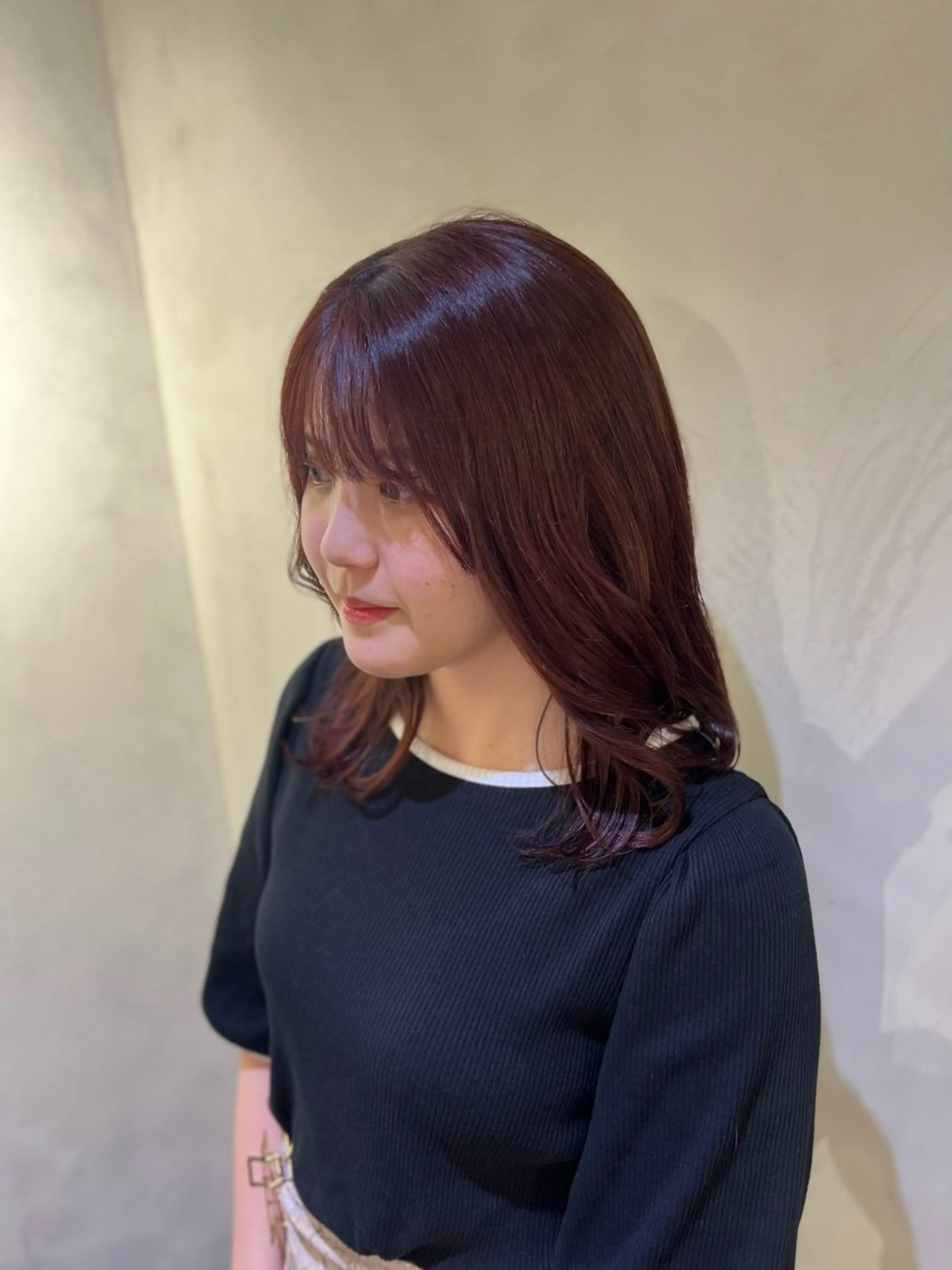 セミロング カラー ブリーチ ブリーチなしカラー ヘアカラー Garland 表参道所属・ミディアムレイヤー/ 艶カラー🎀　emiのヘアスタイル