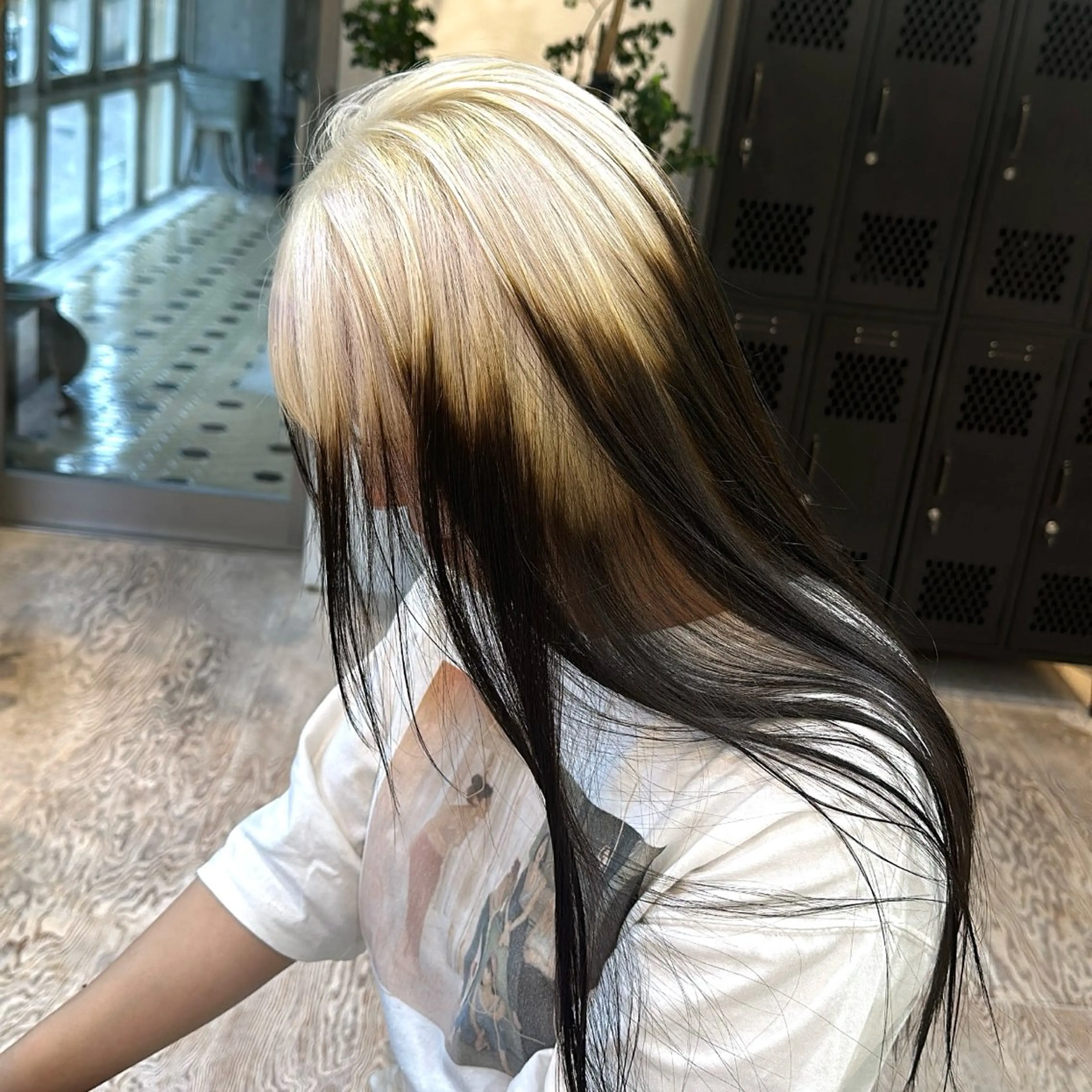 カラー RINA .のヘアスタイル