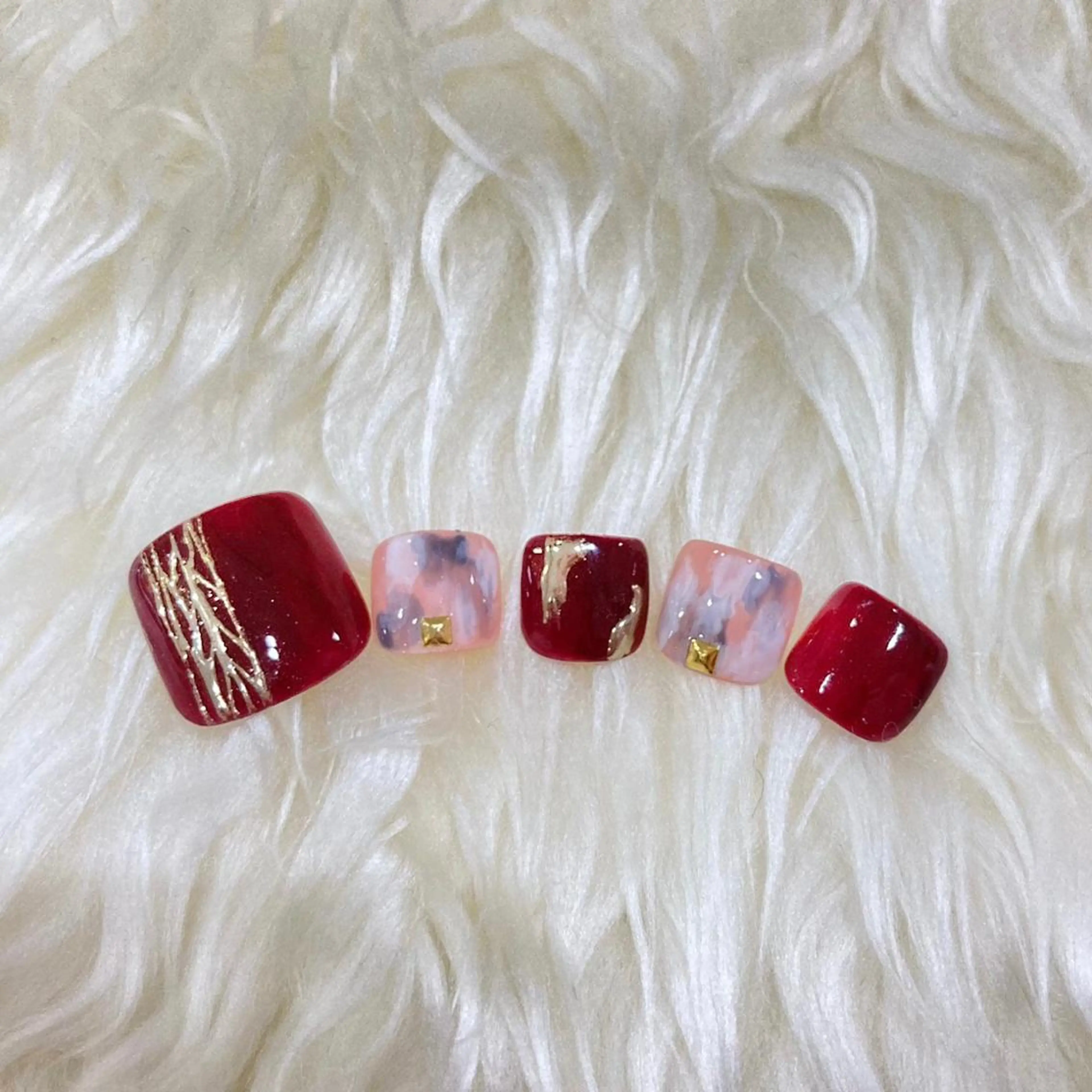 ネイル フットネイル ジェルネイル ミラーネイル ニュアンスネイル パラジェル Nail&eye Belire 新宿のネイルデザイン