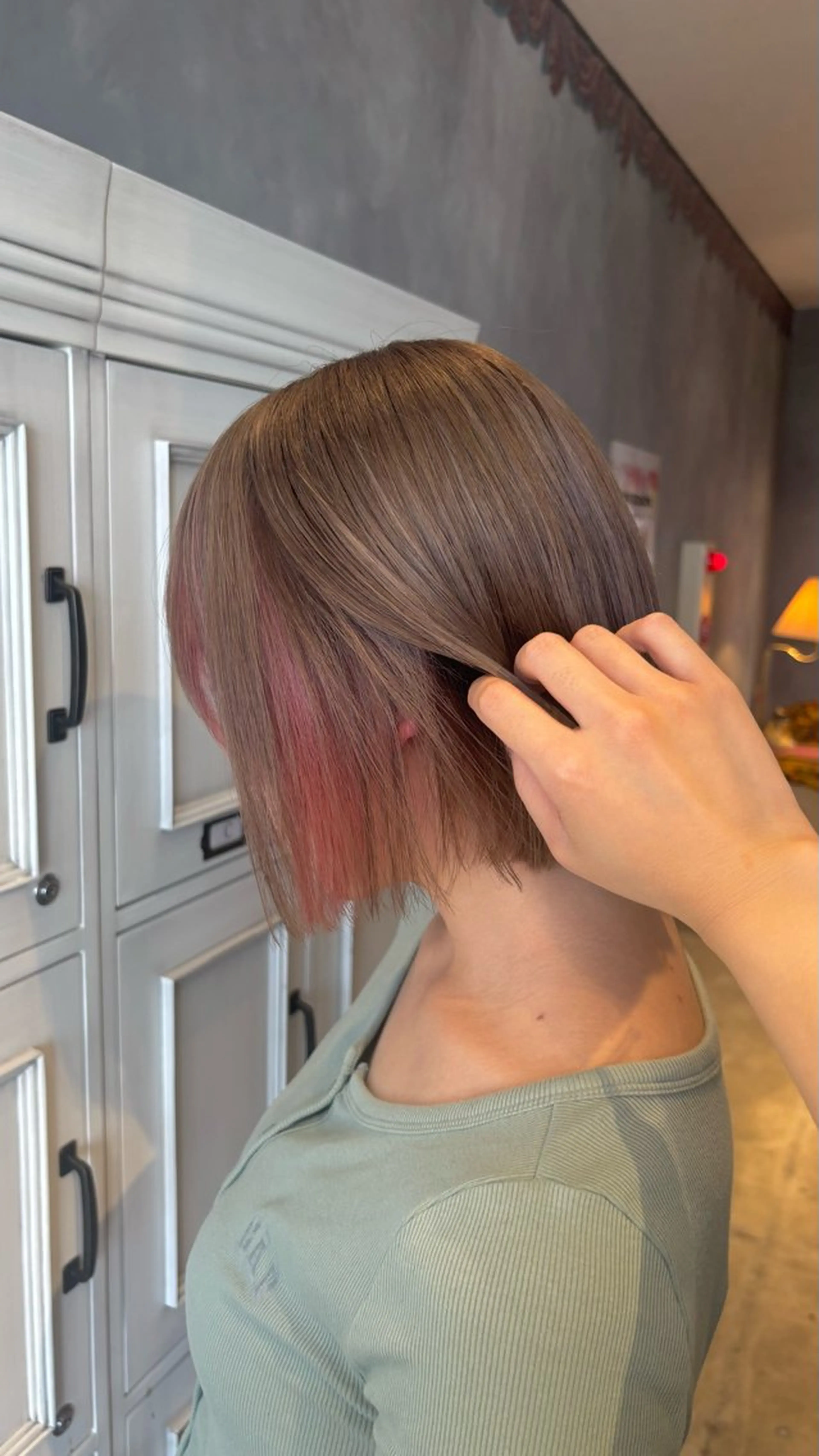 ショート カラー ヘアカラー 長瀬 友唯のヘアスタイル