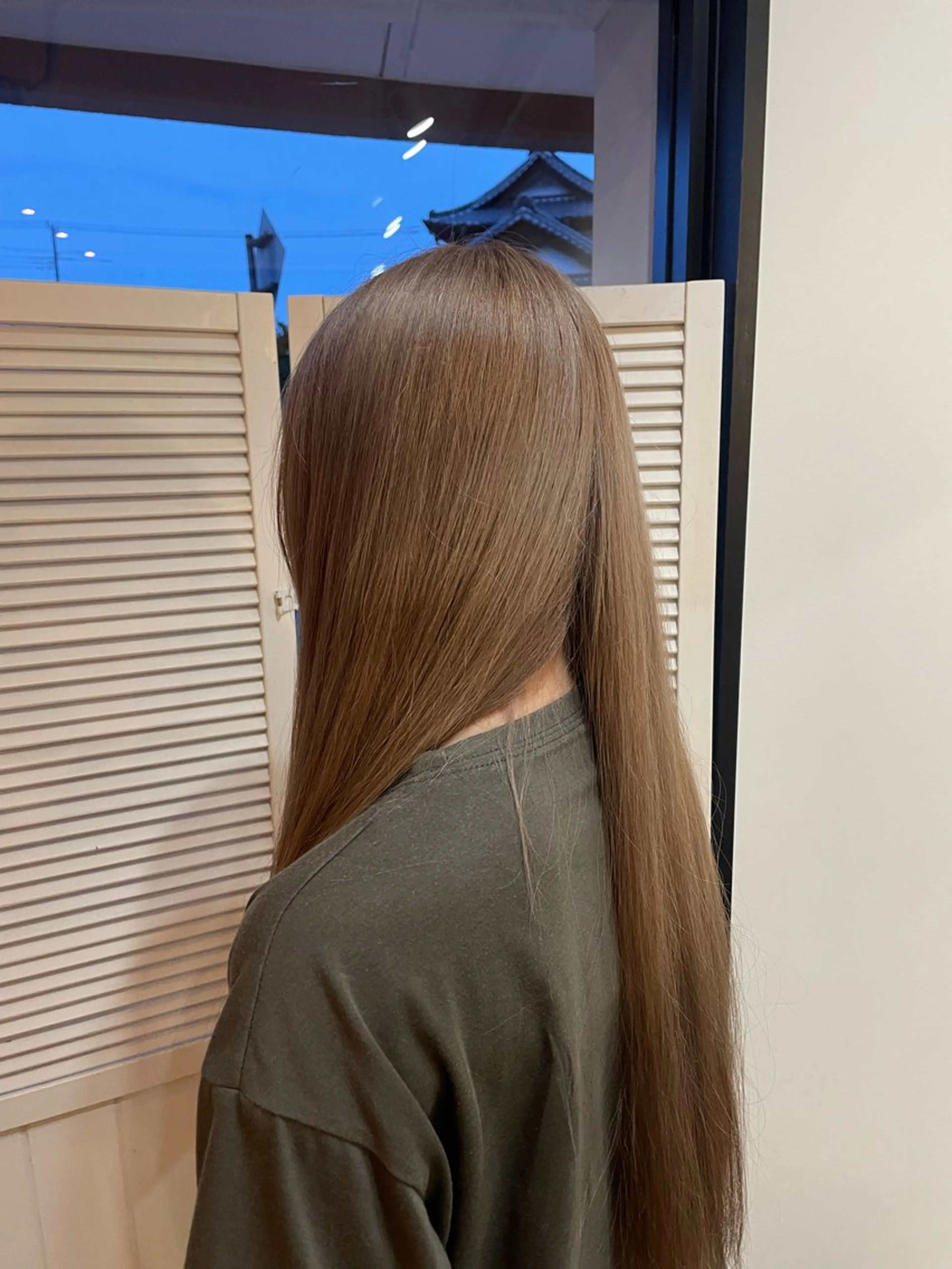 ロング GLITTER赤塚店所属・GLITTER ハイ トーン🎀北野佑季のヘアスタイル