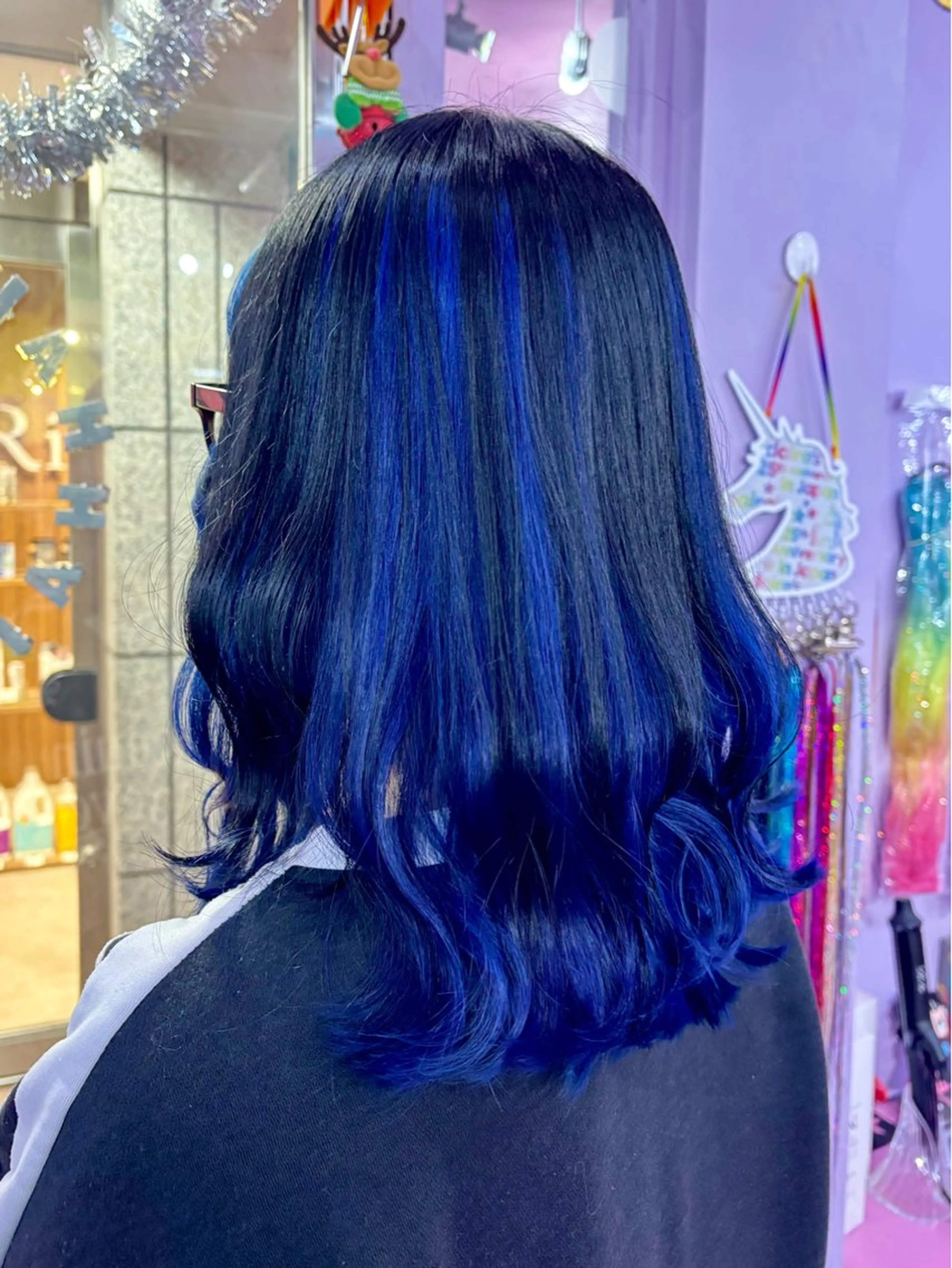 ミディアム ヘアカラー TOY🐈‍⬛🎀 派手髪/地雷系のヘアスタイル