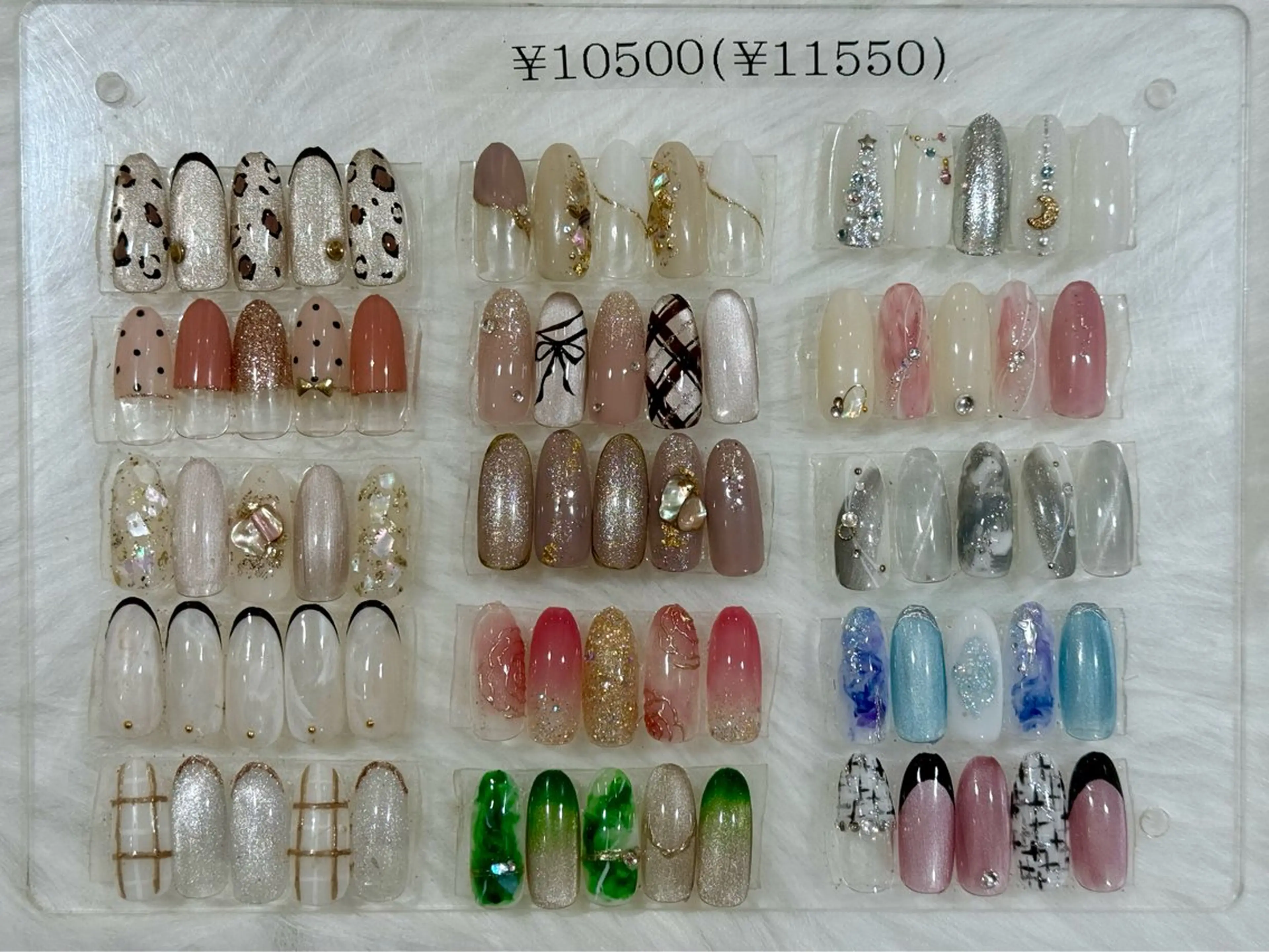 ネイル ハンドネイル かぶらぎ りよのネイルデザイン