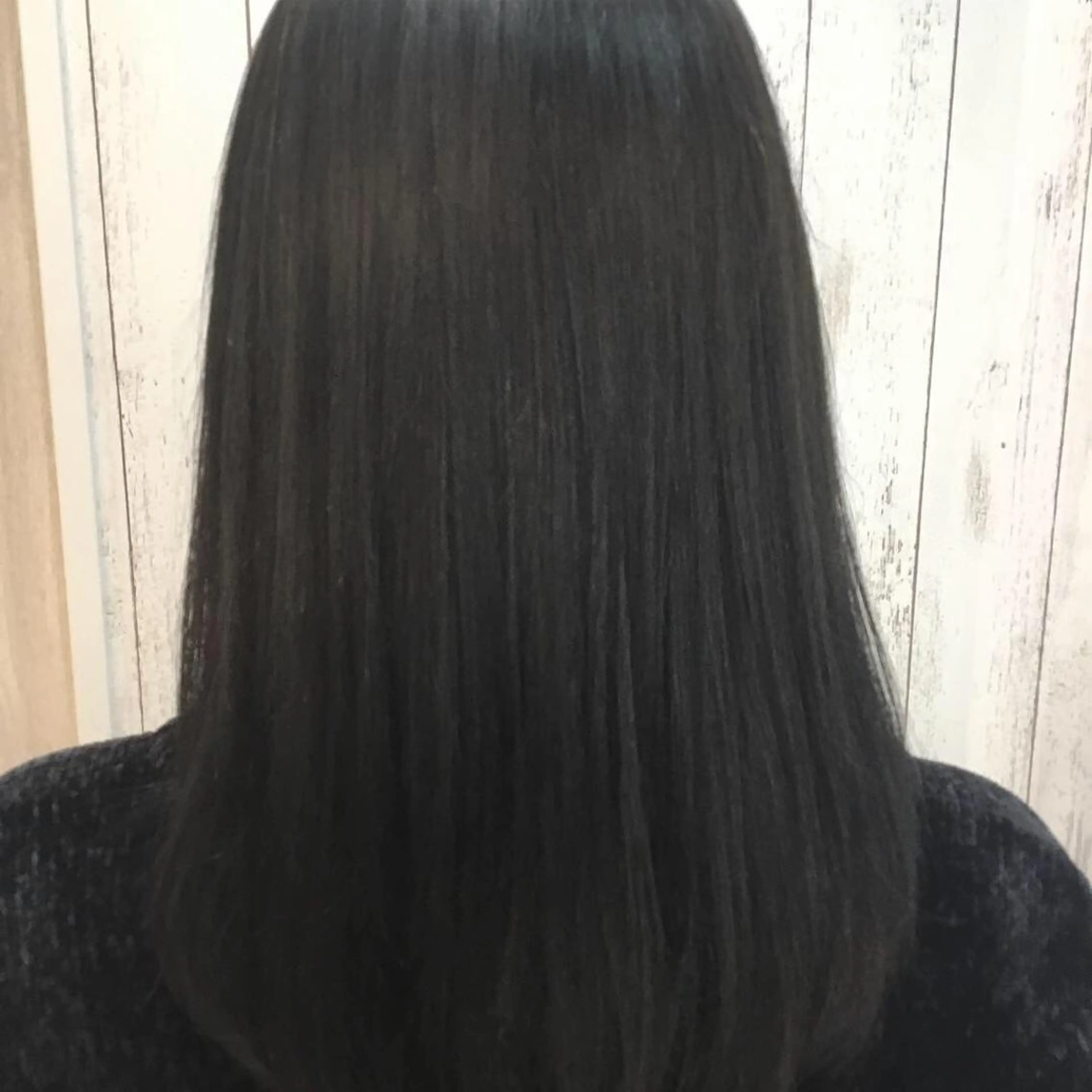 セミロング カラー パーマ embrace エンブレイスのヘアスタイル