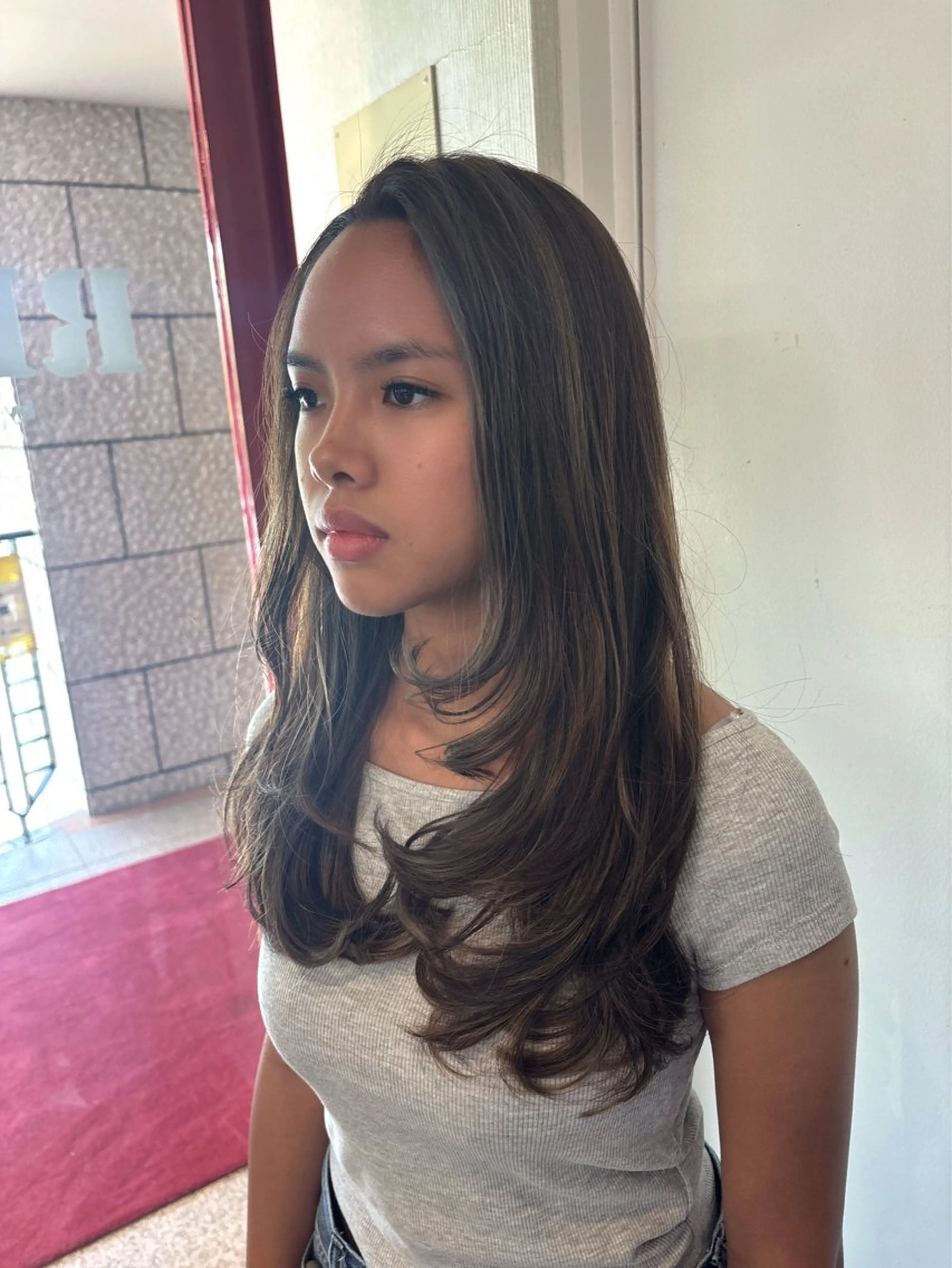 ロング カット 髪質改善カラー｜ レイヤー｜小寺 葵のヘアスタイル