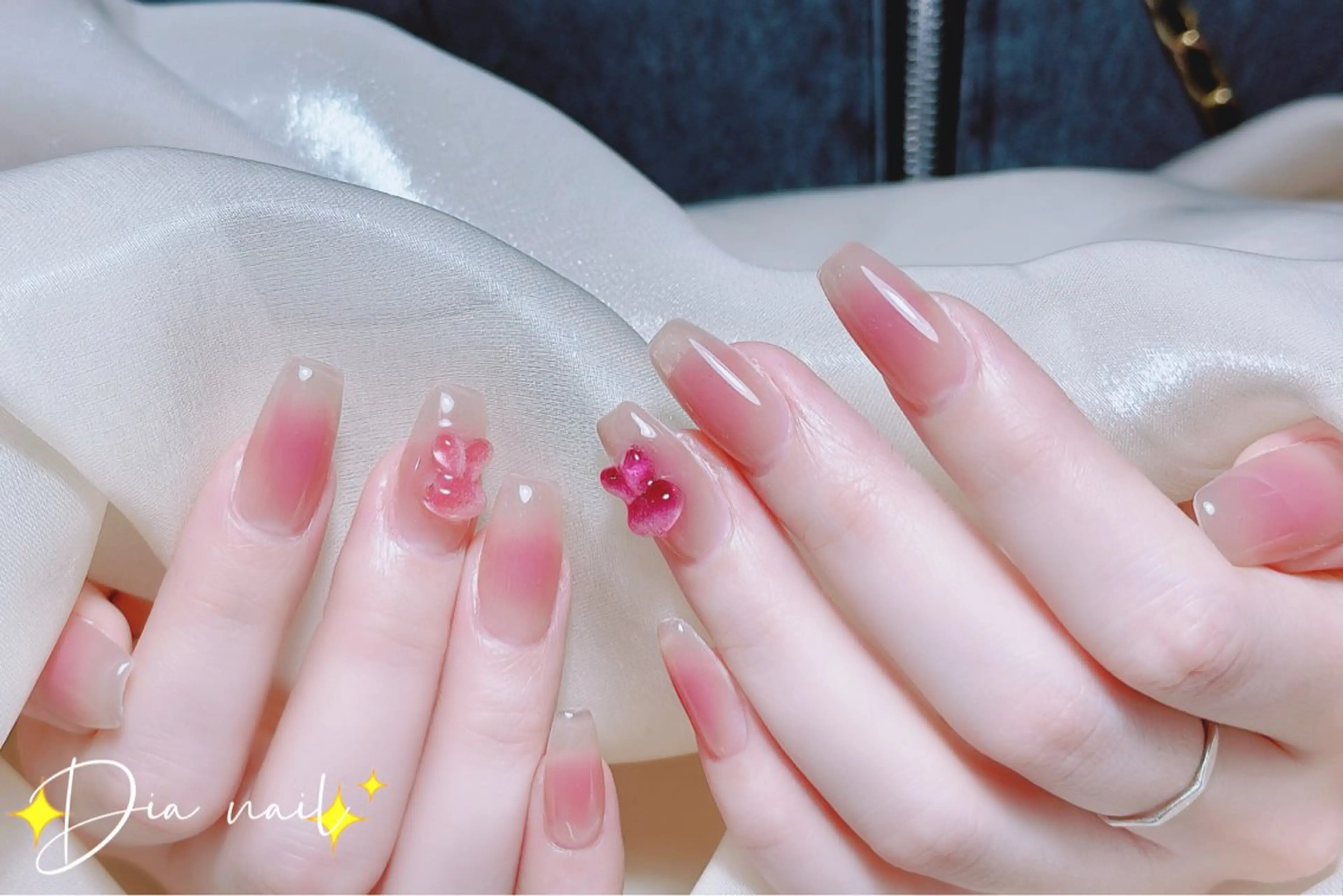 ネイル チークネイル ジェルネイル グラデーション マグネットネイル ニュアンスネイル ハンドネイル Di'a nail ネイルサロンのネイルデザイン