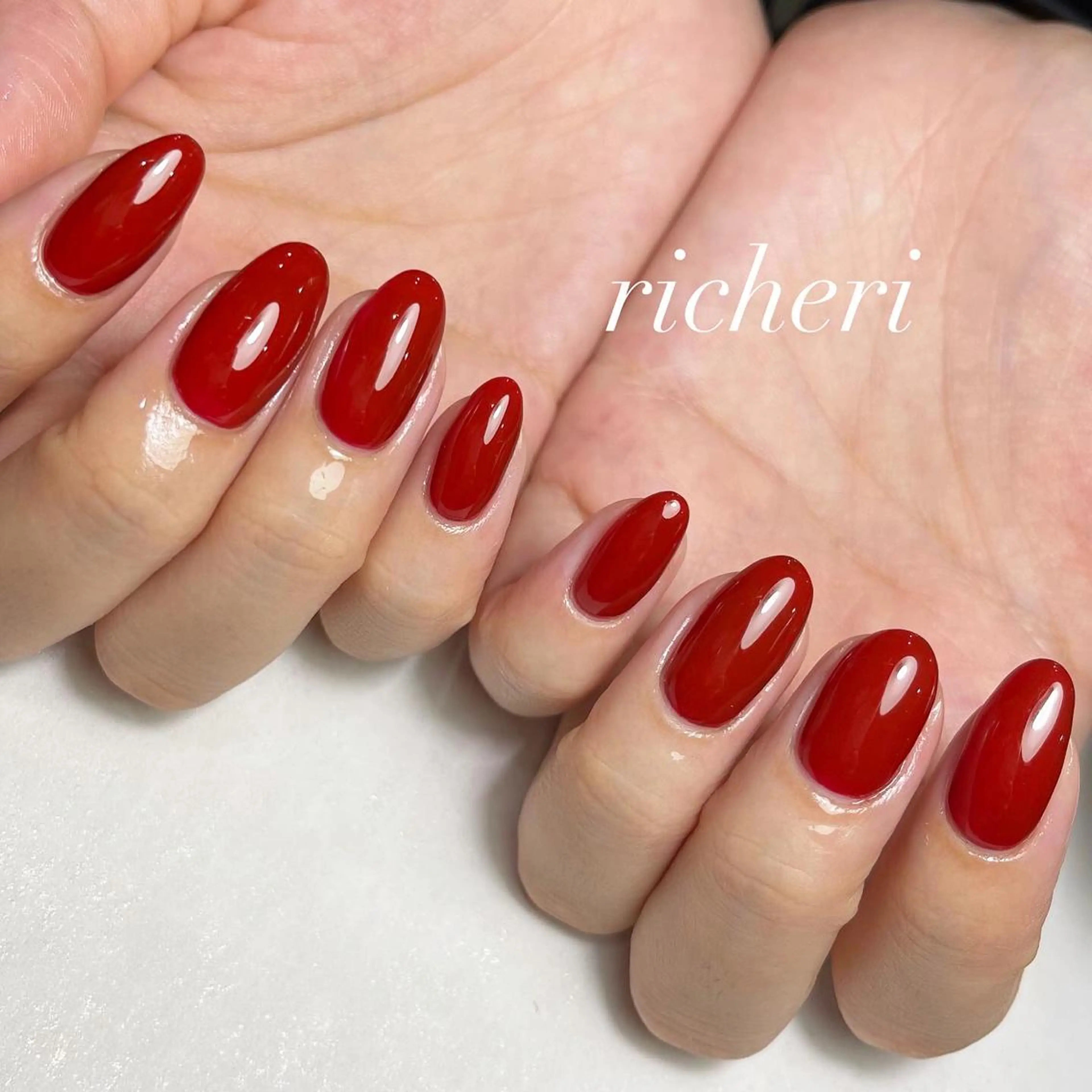 ミディアム ネイル 韓国風ヘア アートネイル ボルドー フレンチネイル ジェルネイル richeri beautyのエステ・リラクイメージ