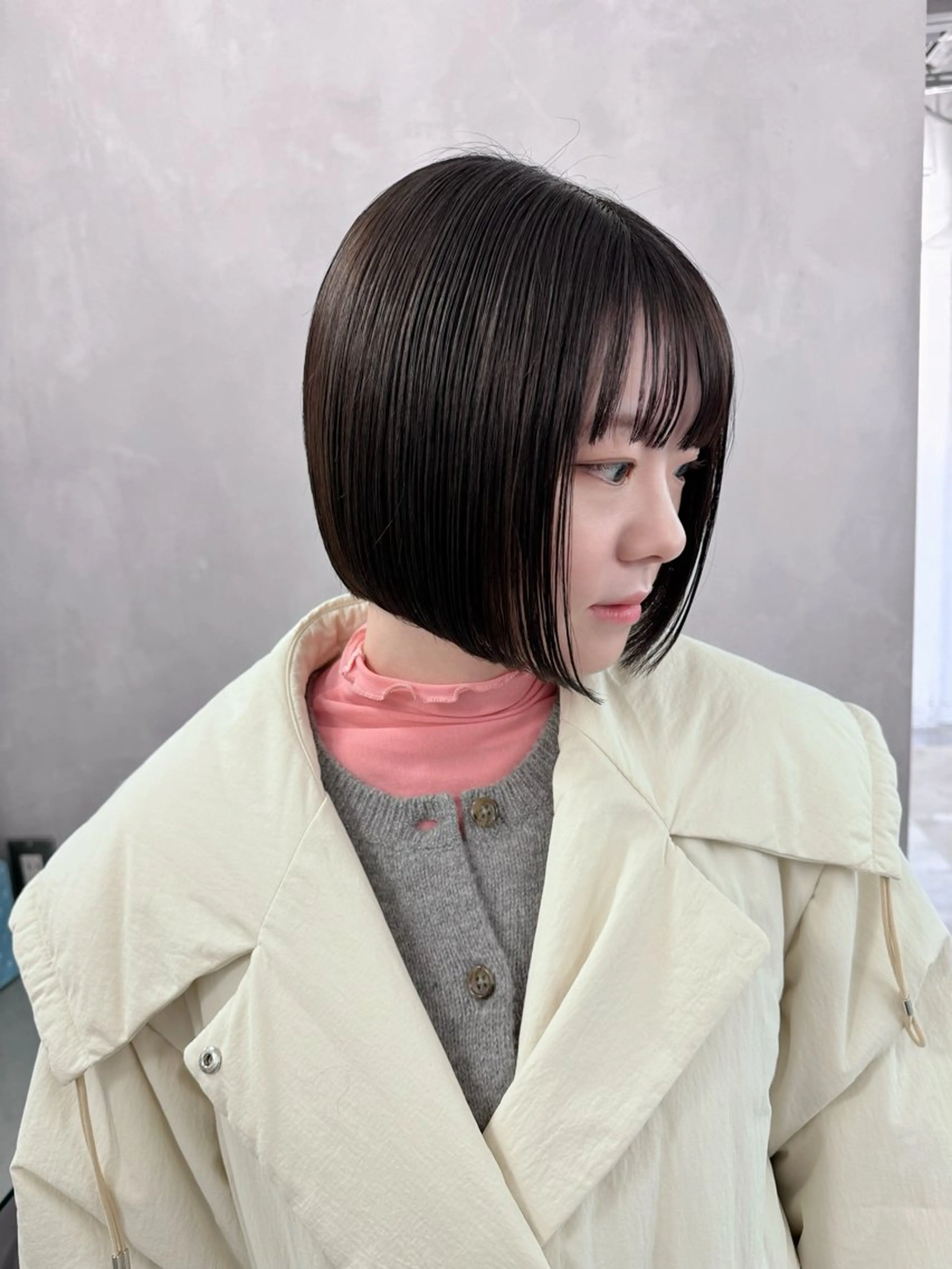 ショート ボブ 髪質改善 レイヤーカット ショートヘア カット ヘアカラー foto所属・𝐁𝐋𝐔𝐄𝐓 /代表 / 荒井史行のヘアスタイル