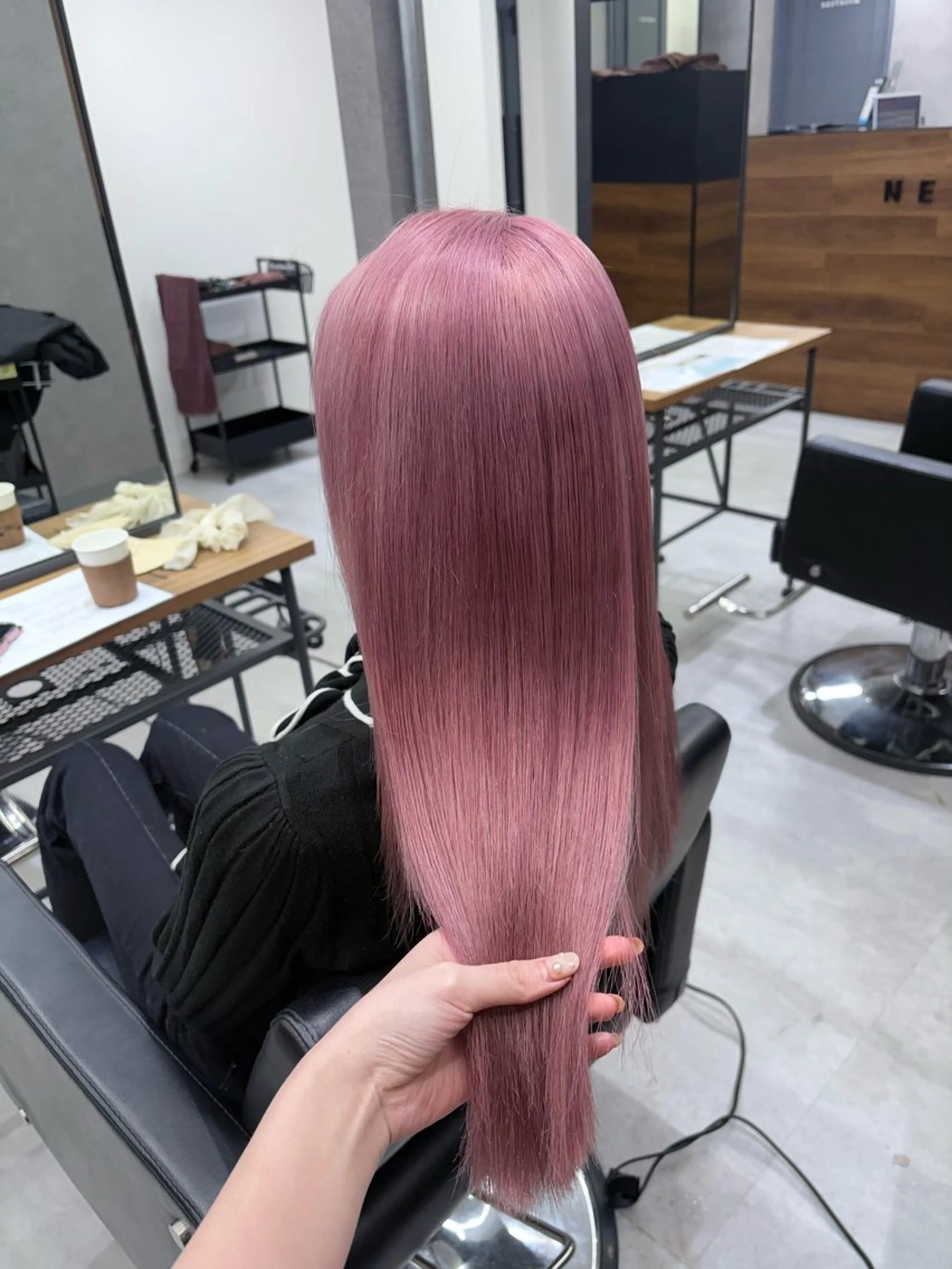 ロング ピンクラベンダー ヘアカラー ENA💗NEXT /ハイトーンエクステのヘアスタイル