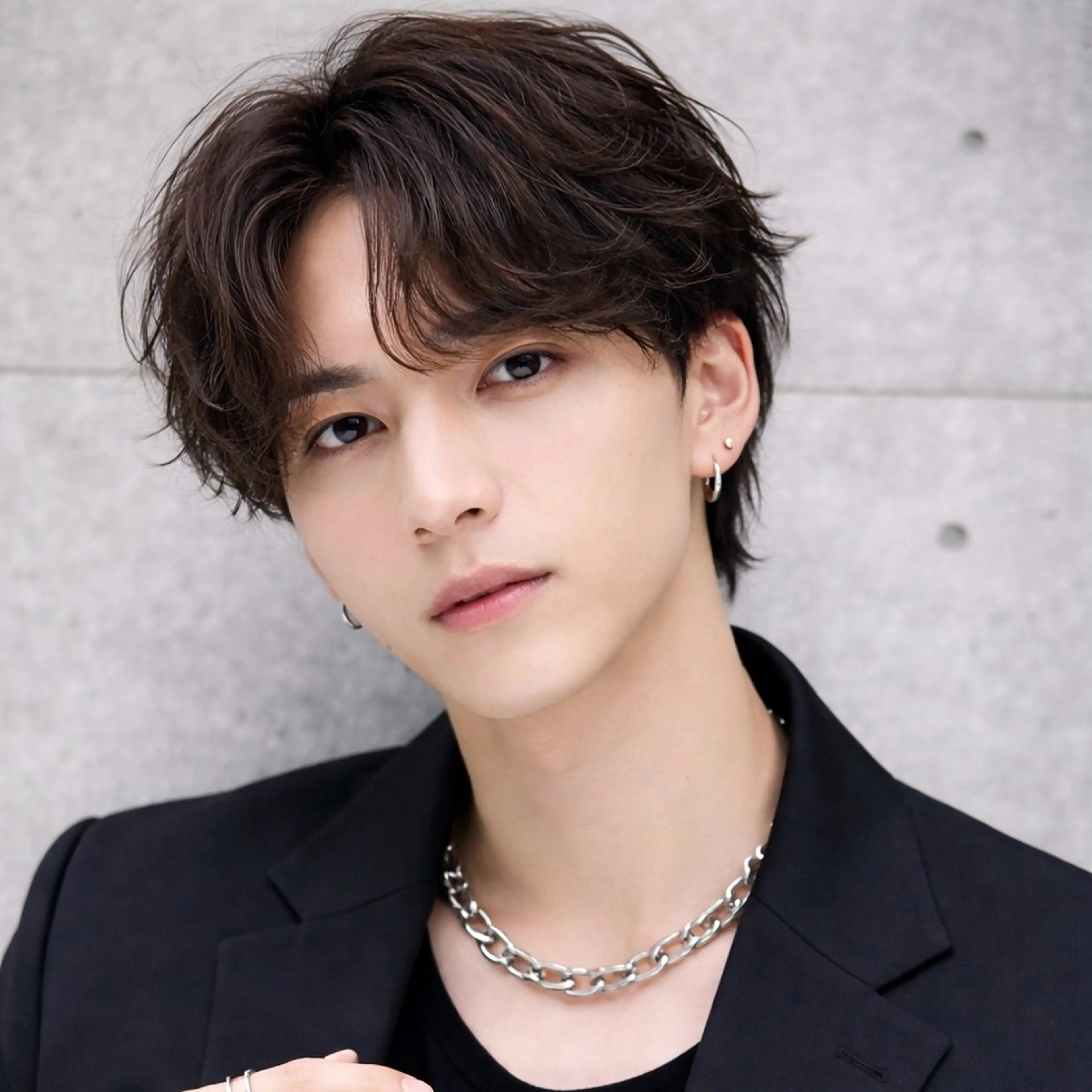 メンズ カット パーマ ヘアセット シャドウ/フェザー ニュアンスヘアメンズのヘアスタイル