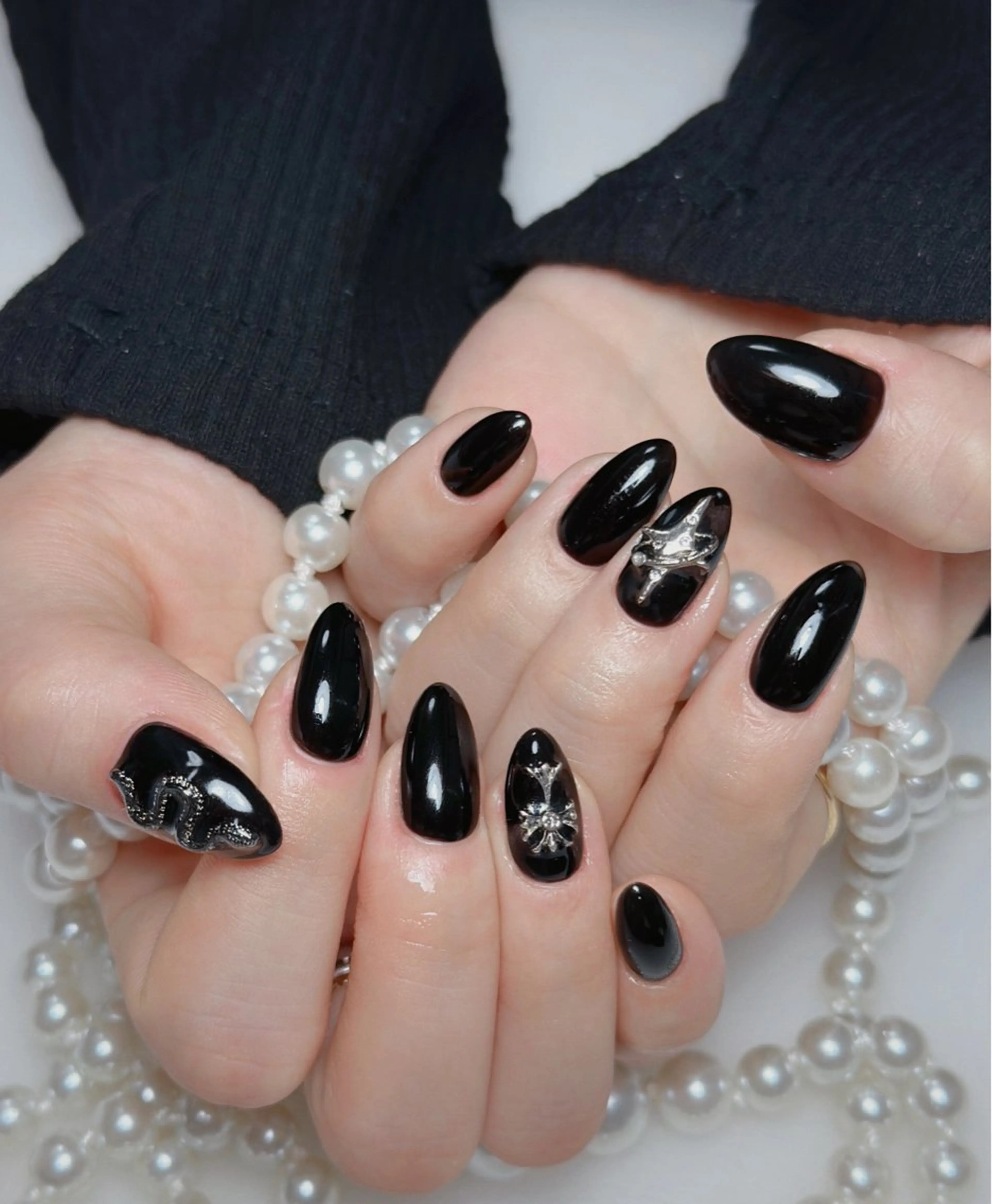 ネイル オーロラネイル 長さ出し フットネイル 韓国ネイル ラメ(グリッター) ハンドネイル 👍thumbs up nail👍のネイルデザイン