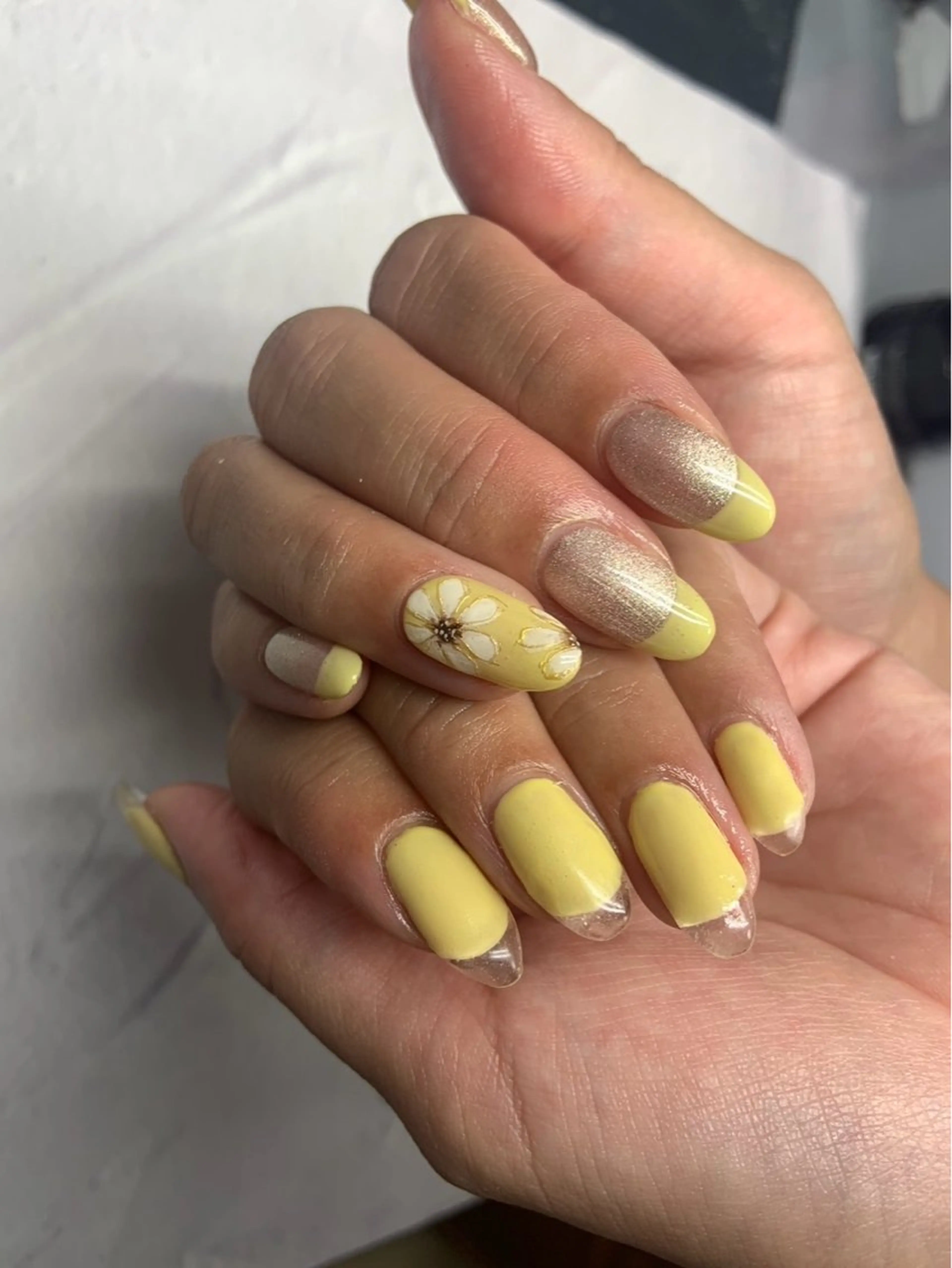 ネイル Olivia Blue所属・Olivia Blueのネイルデザイン