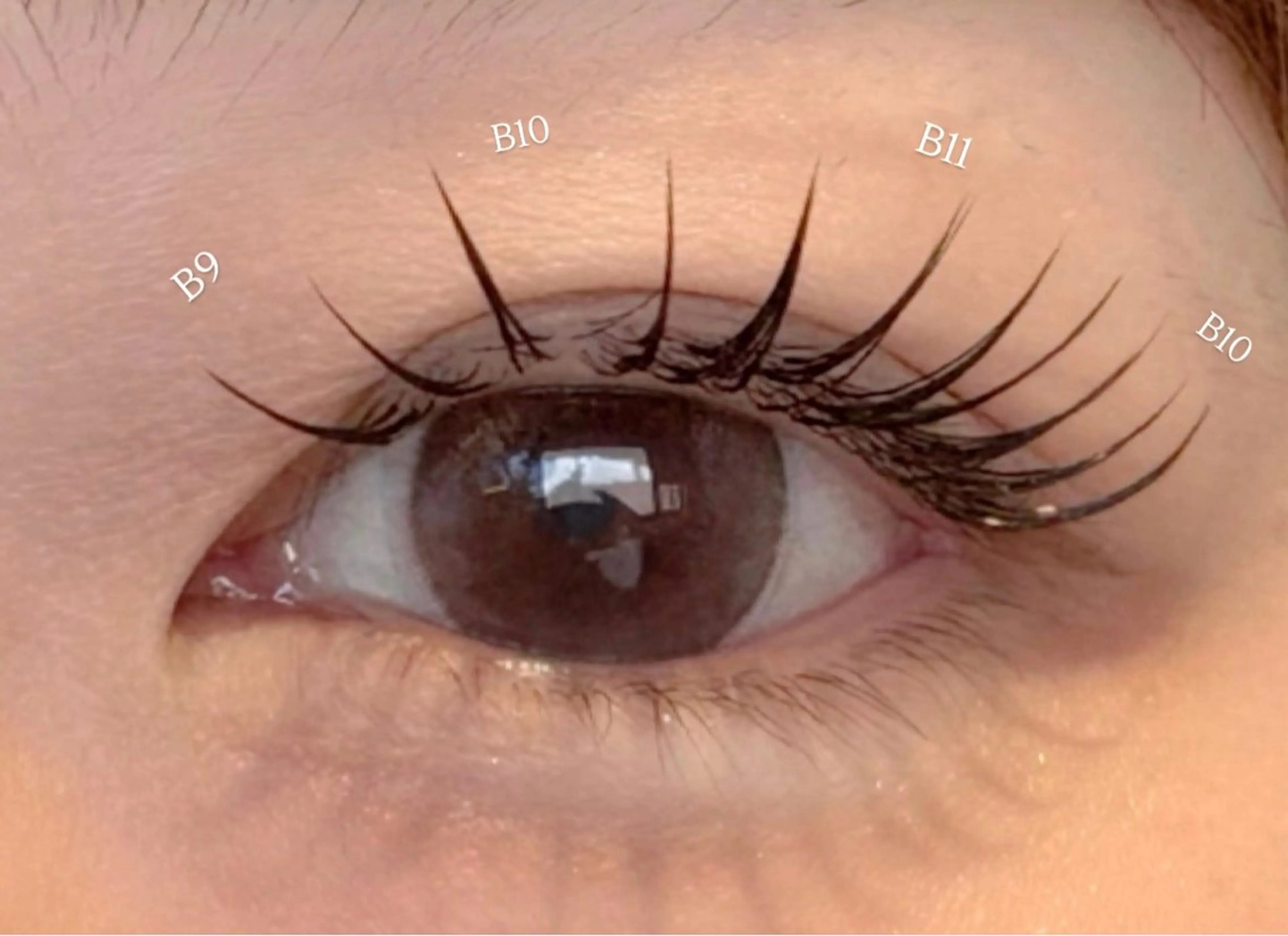 マツエク・マツパ 束感まつ毛 ナチュラル 神田 紗江のマツエク・マツパデザイン