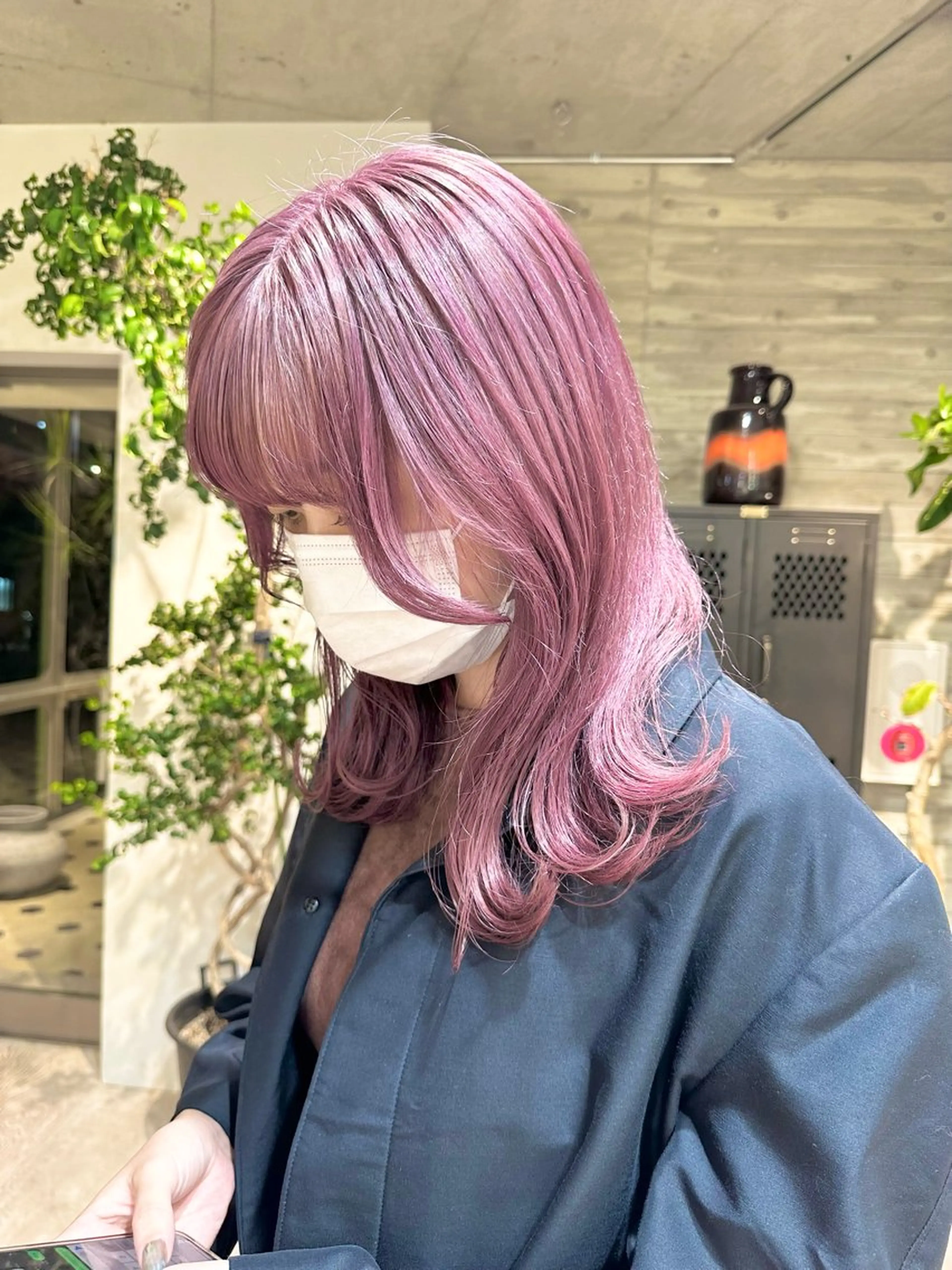 ミディアム カラー ヘアカラー トリートメント kai .のヘアスタイル