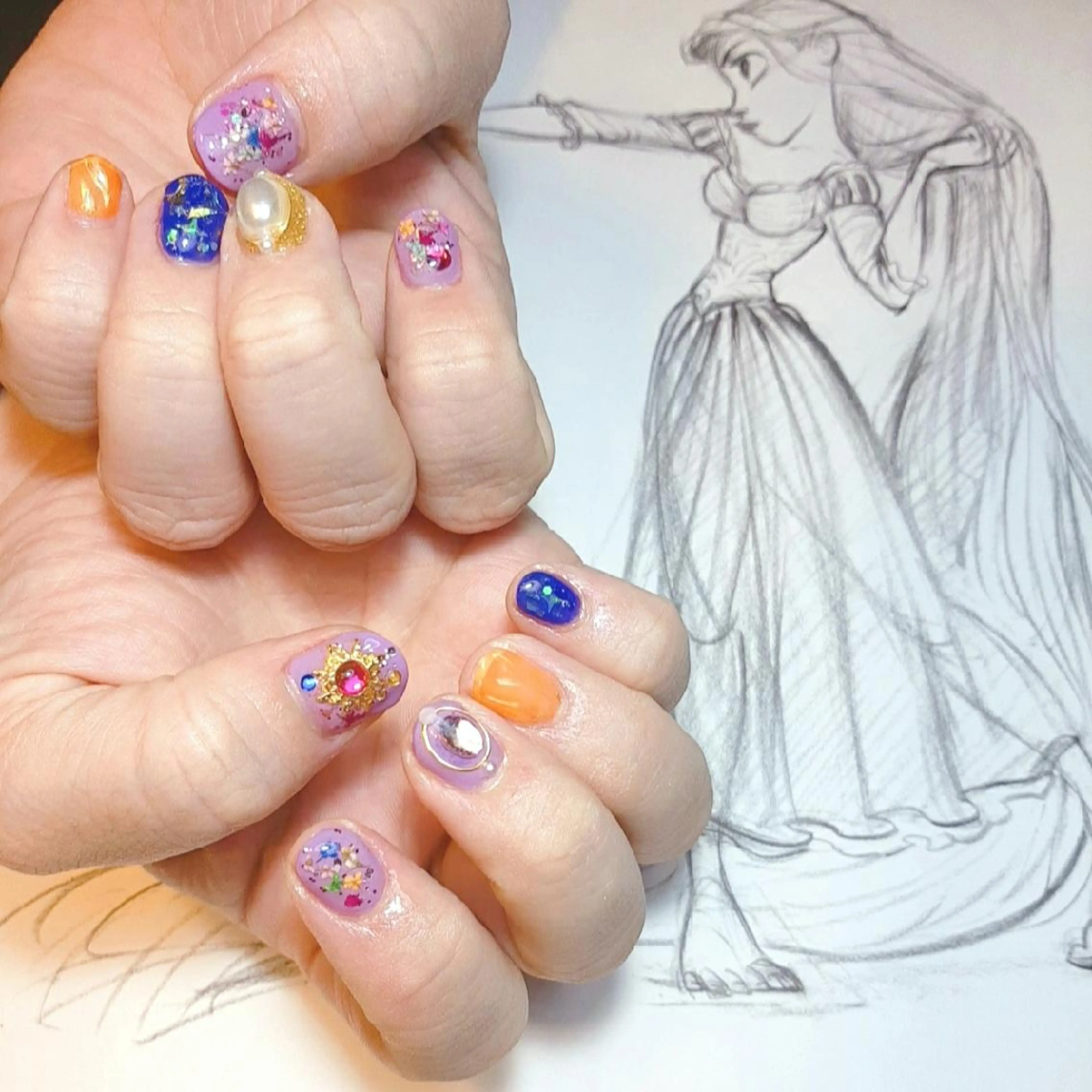 ネイル キラキラネイル owlnail /持込みデザイン専門のネイルデザイン