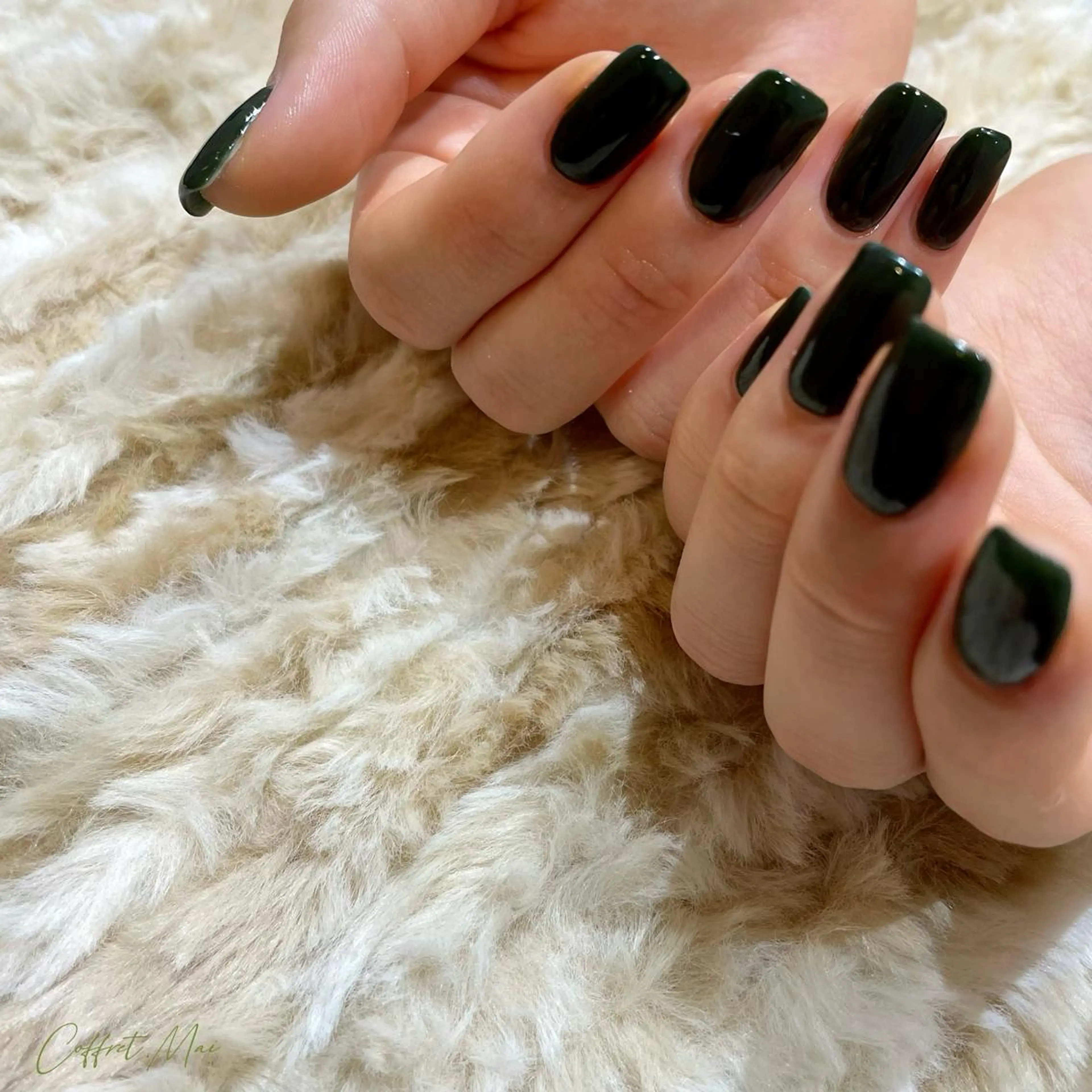 ネイル グリーン WOLTOKYO池袋 💕maiのネイルデザイン