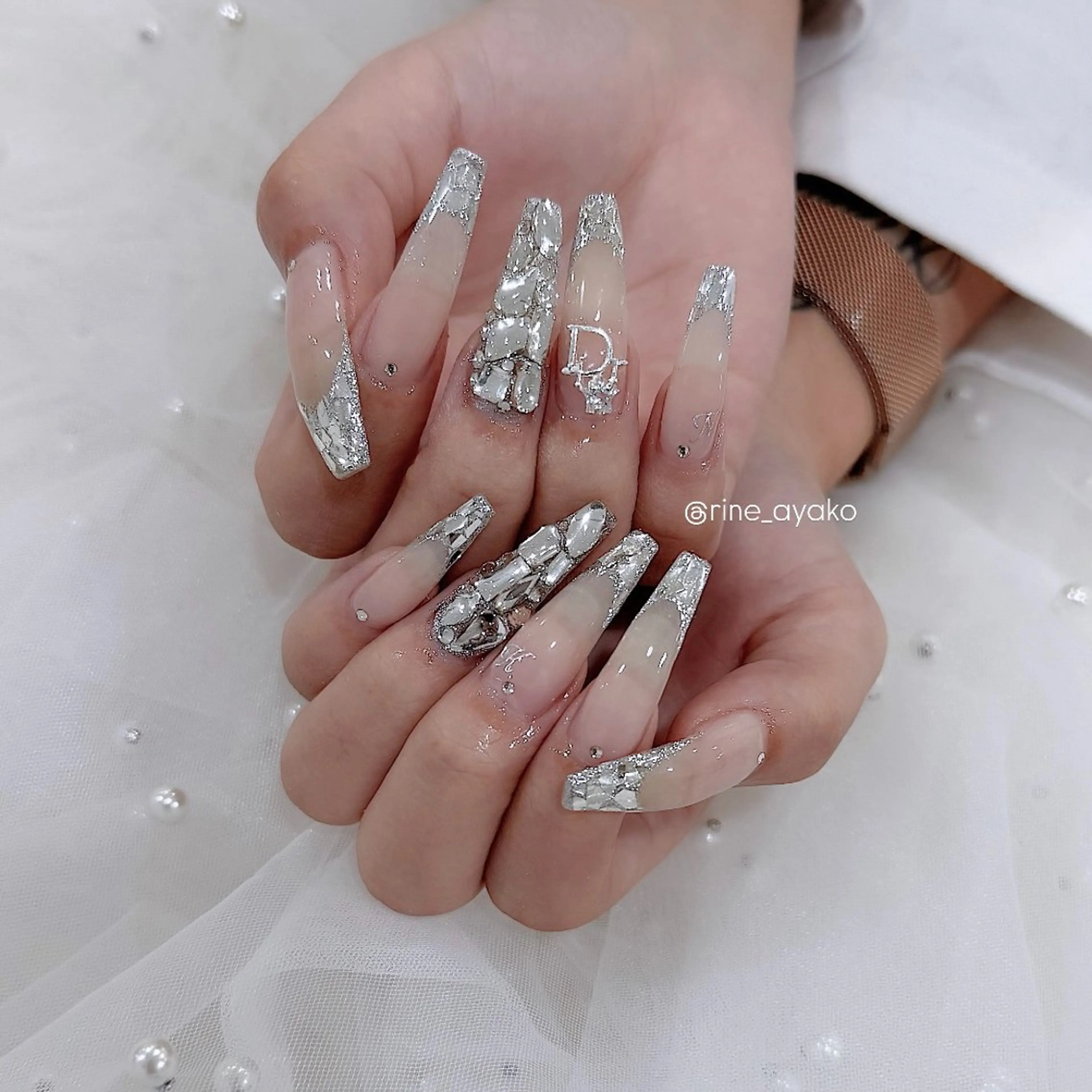 ネイル nail&eyelash Rine所属・Rine 放出 (リネ)のネイルデザイン