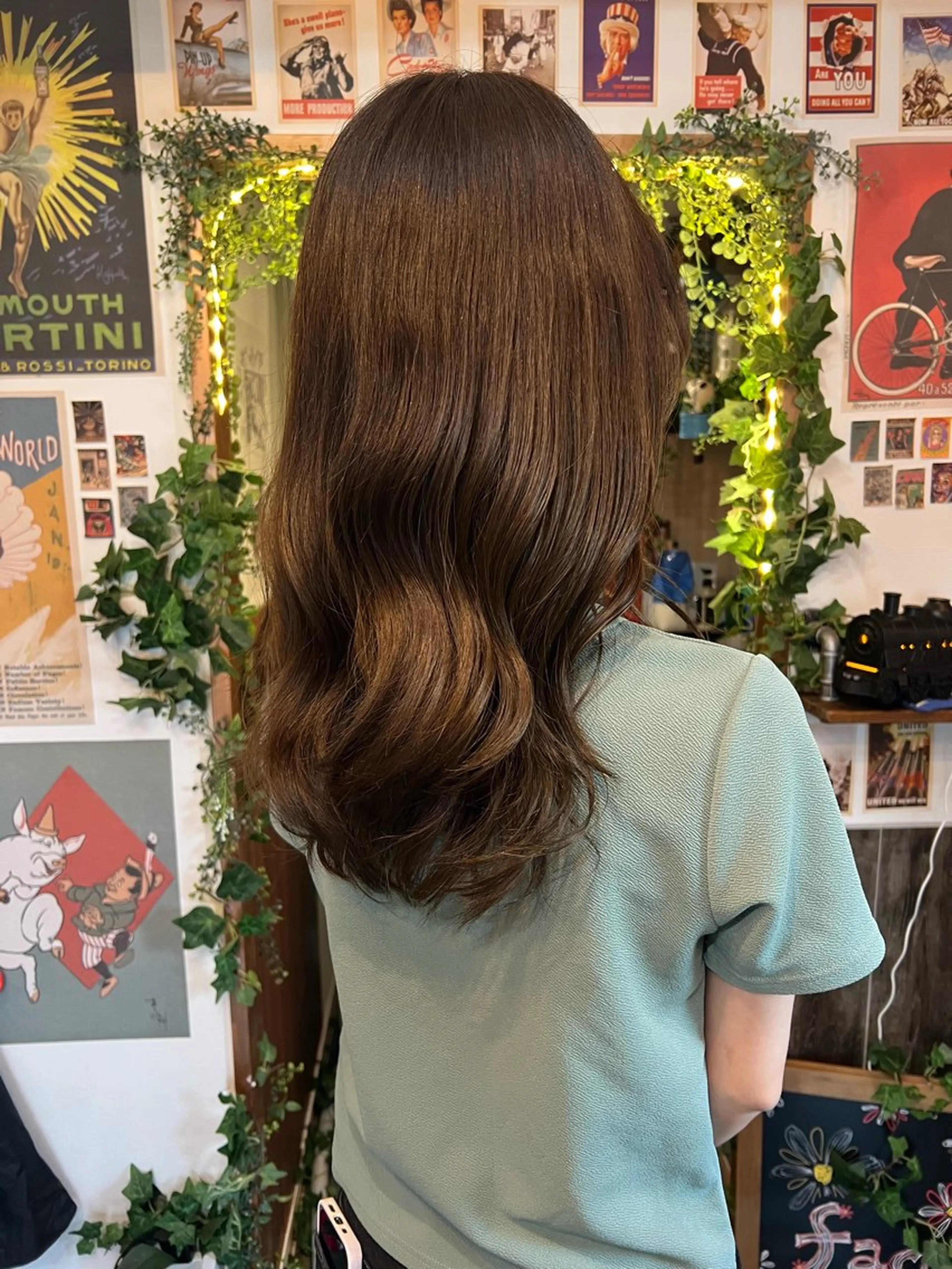 セミロング カラー ブラウンカラー オリーブブラウン ヘアカラー トリートメント カラーパティシエ facce🌼ikoのヘアスタイル