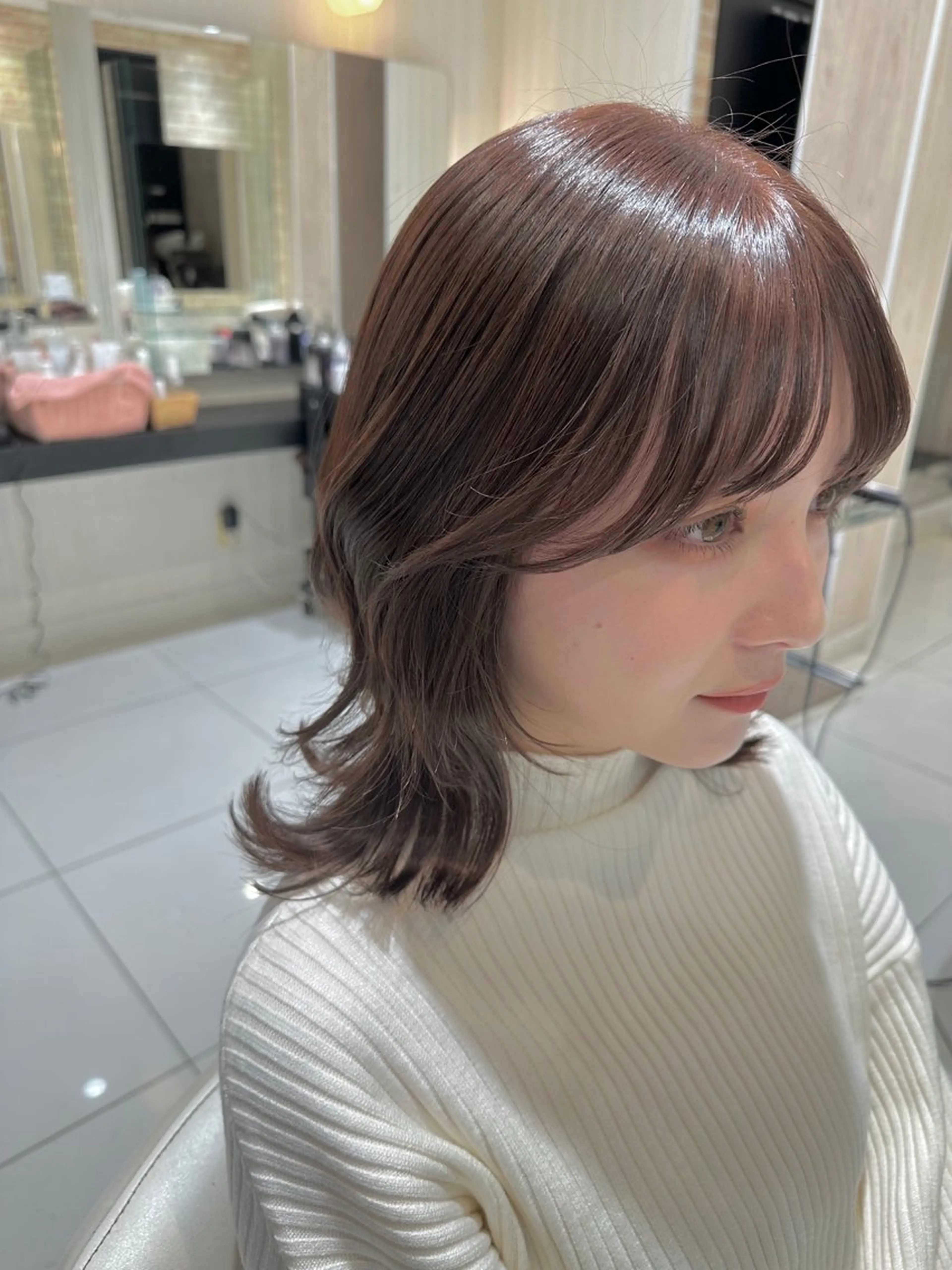 セミロング 顔まわりレイヤー 顔周りカット 韓国風ヘア レイヤーカット 似合わせカット 大人レイヤー& 透明感カラー💄のヘアスタイル