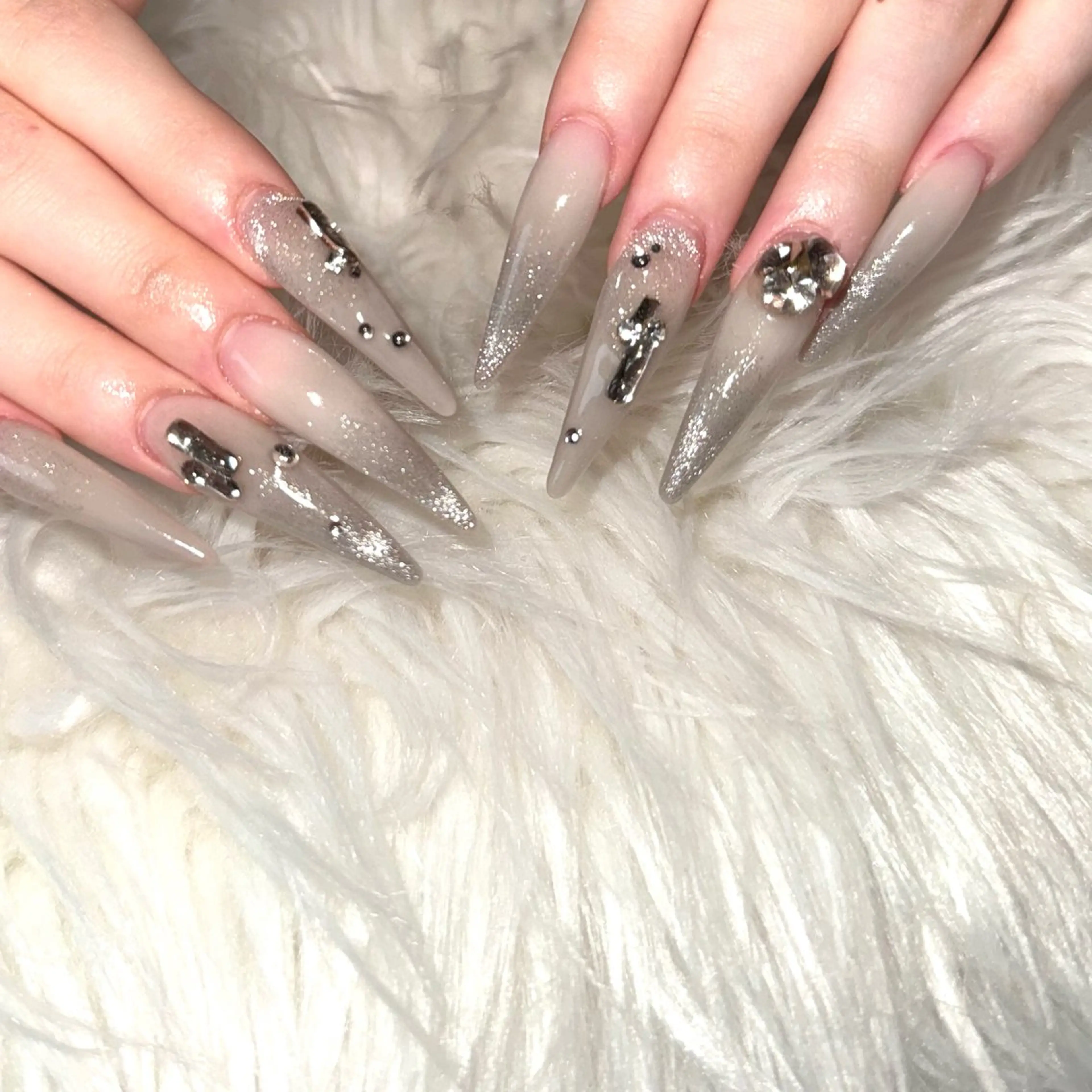 ロング LaLa Peach 崎原のネイルデザイン