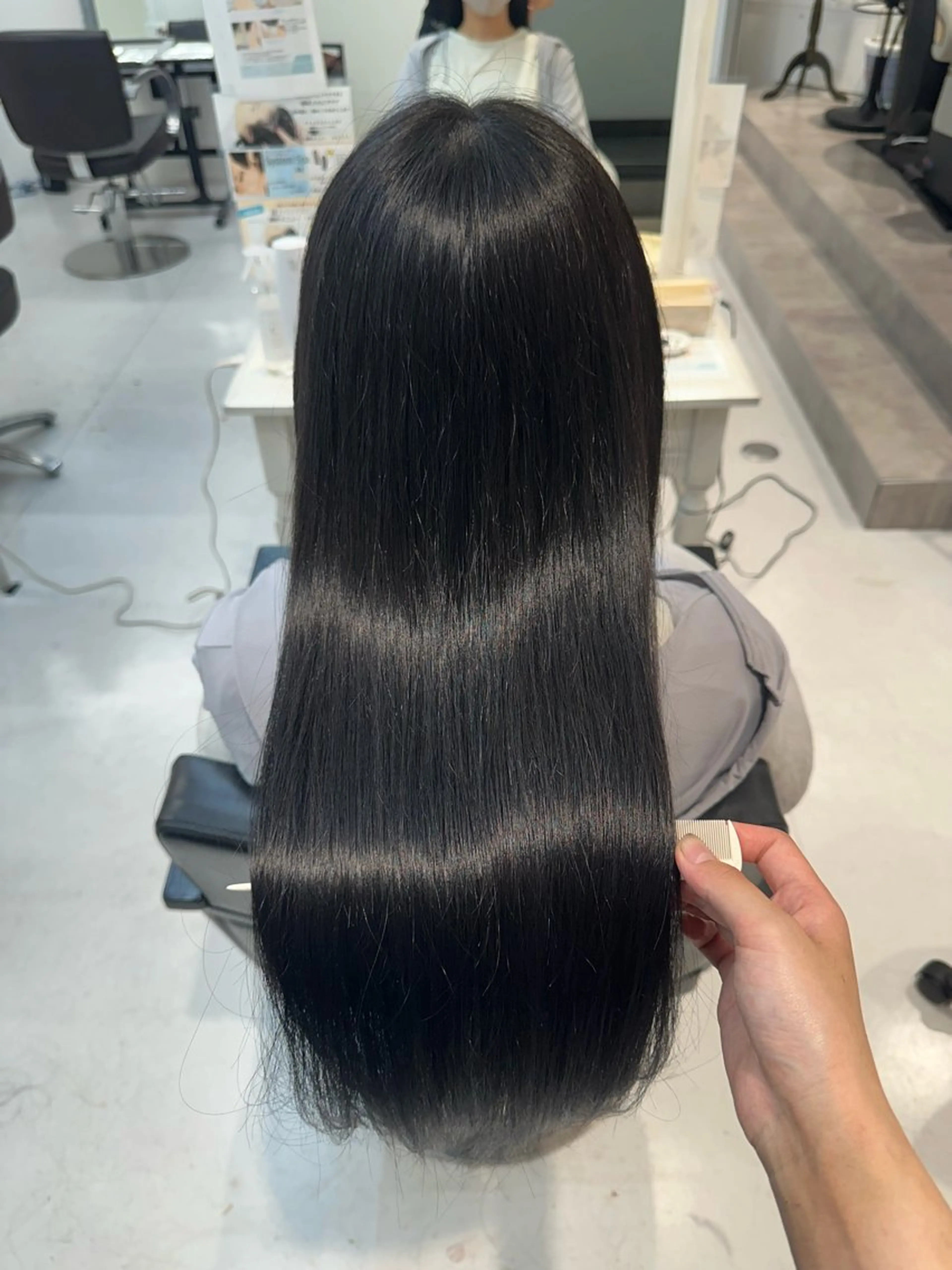 ロング 髪質改善 トリートメント 山崎結菜 🫧透明感カラーのヘアスタイル