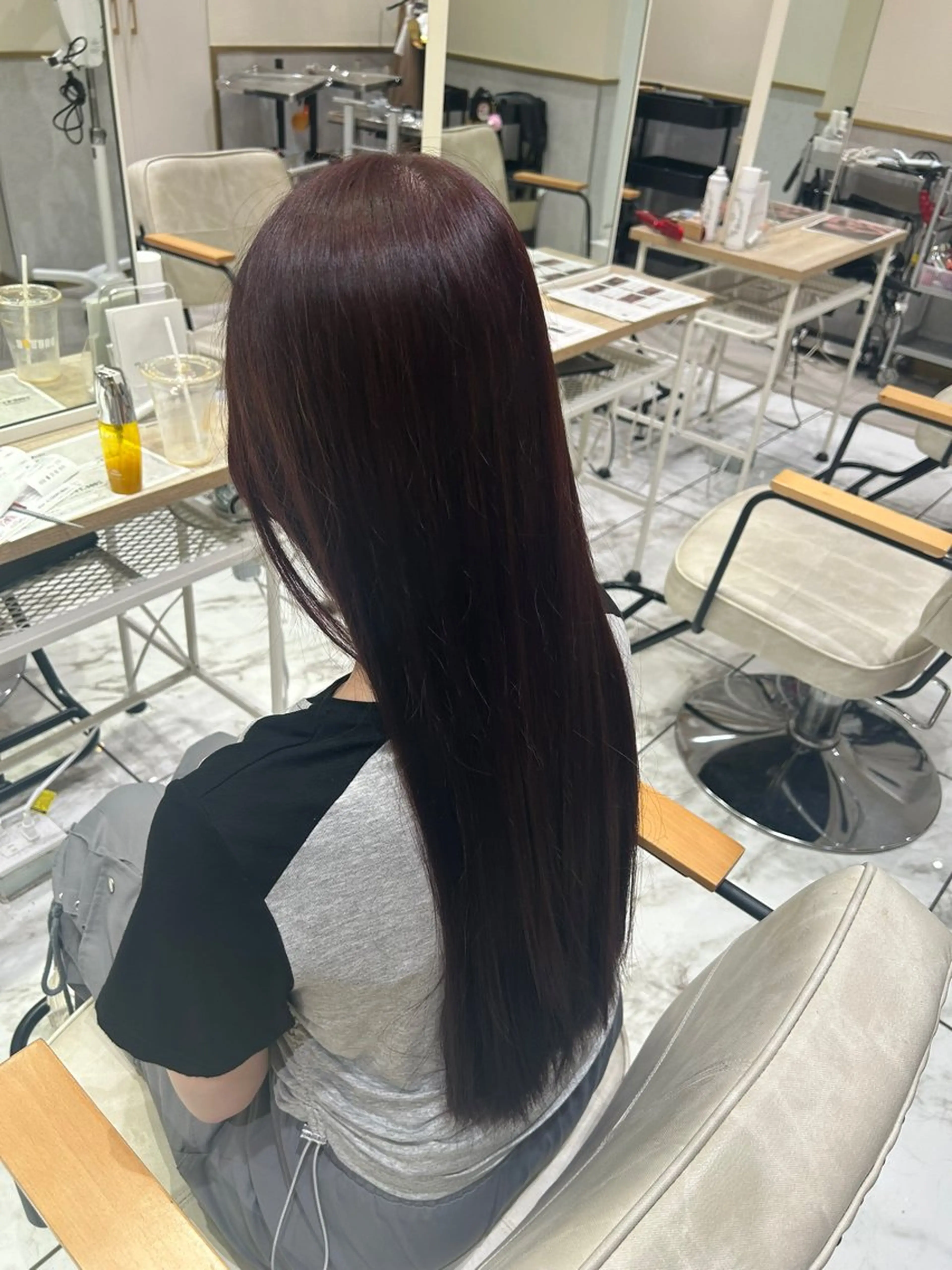 カラー ꪆৎ平行アーチ ྀི ワカナの眉毛・アイブロウイメージ