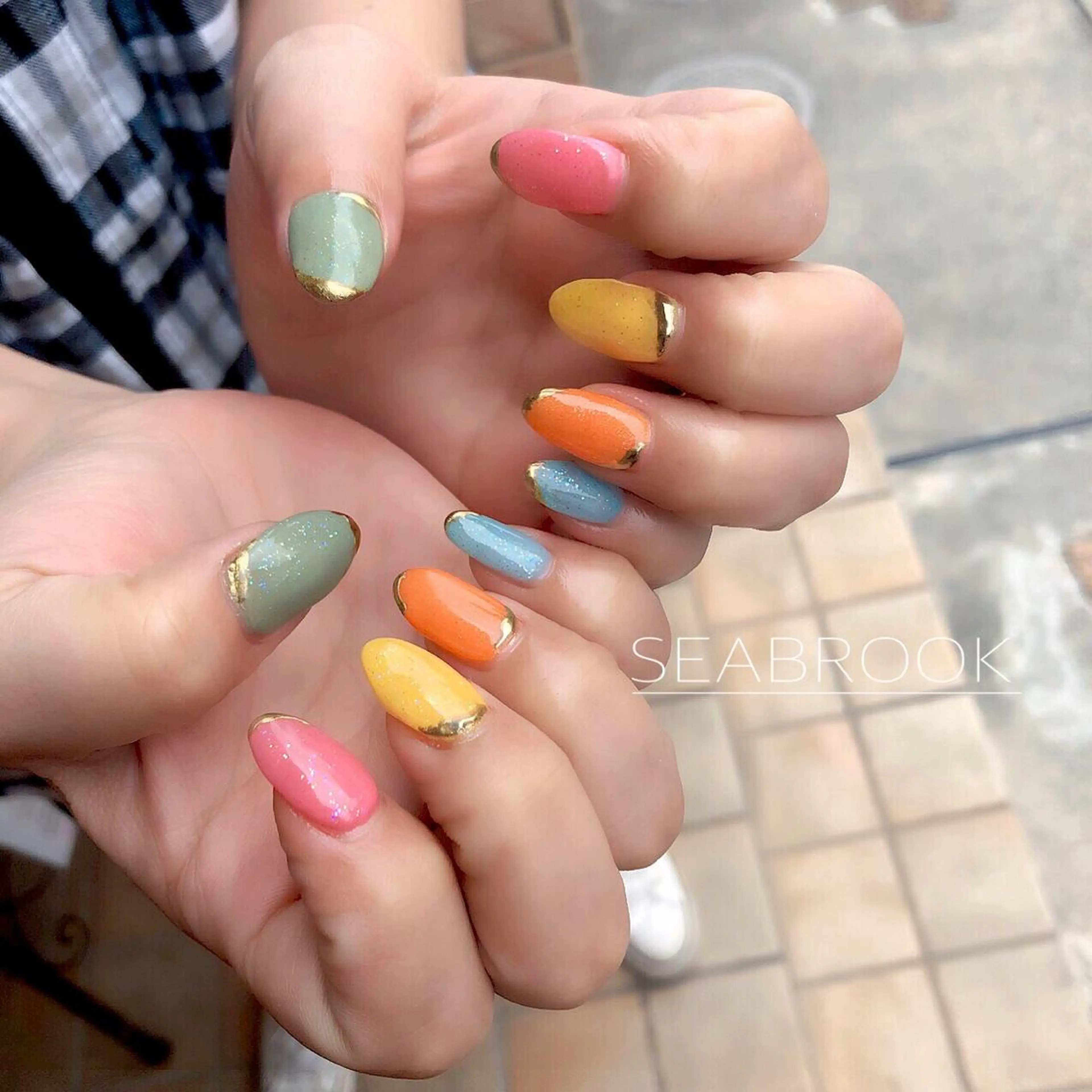 ネイル 鈴木 奈穂子のネイルデザイン