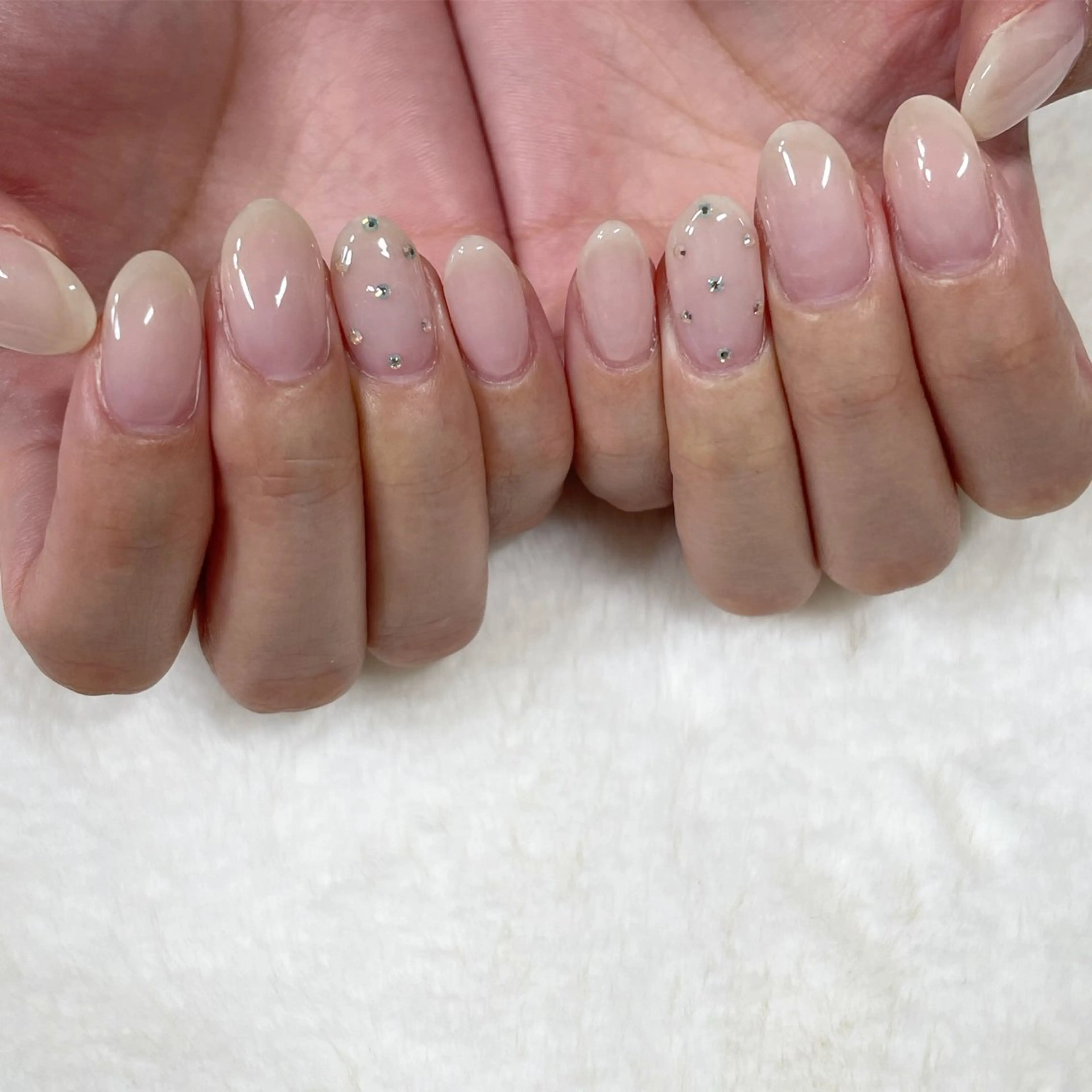 ネイル ジェルネイル シンプルネイル 東 千夏のネイルデザイン