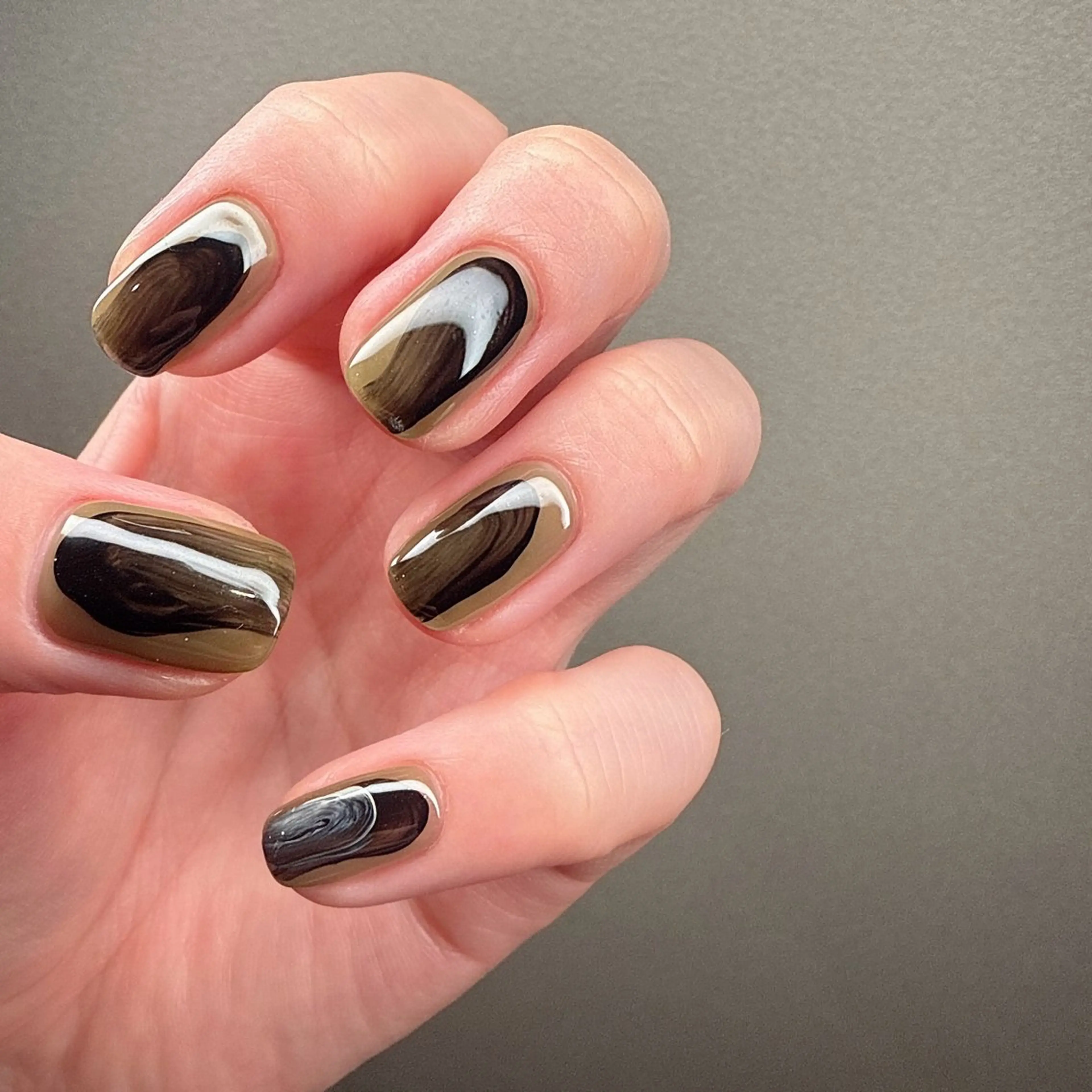 ネイル ハンドネイル lilbondir. chiharuのネイルデザイン