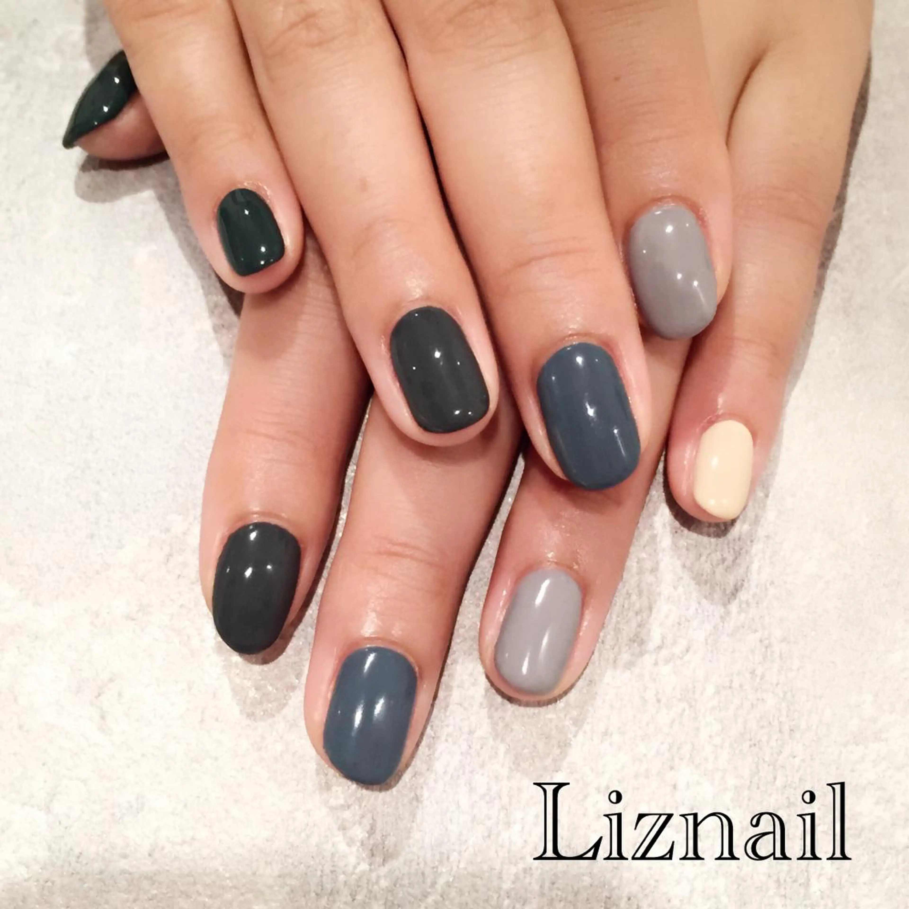 ネイル Rawr / saoriのネイルデザイン