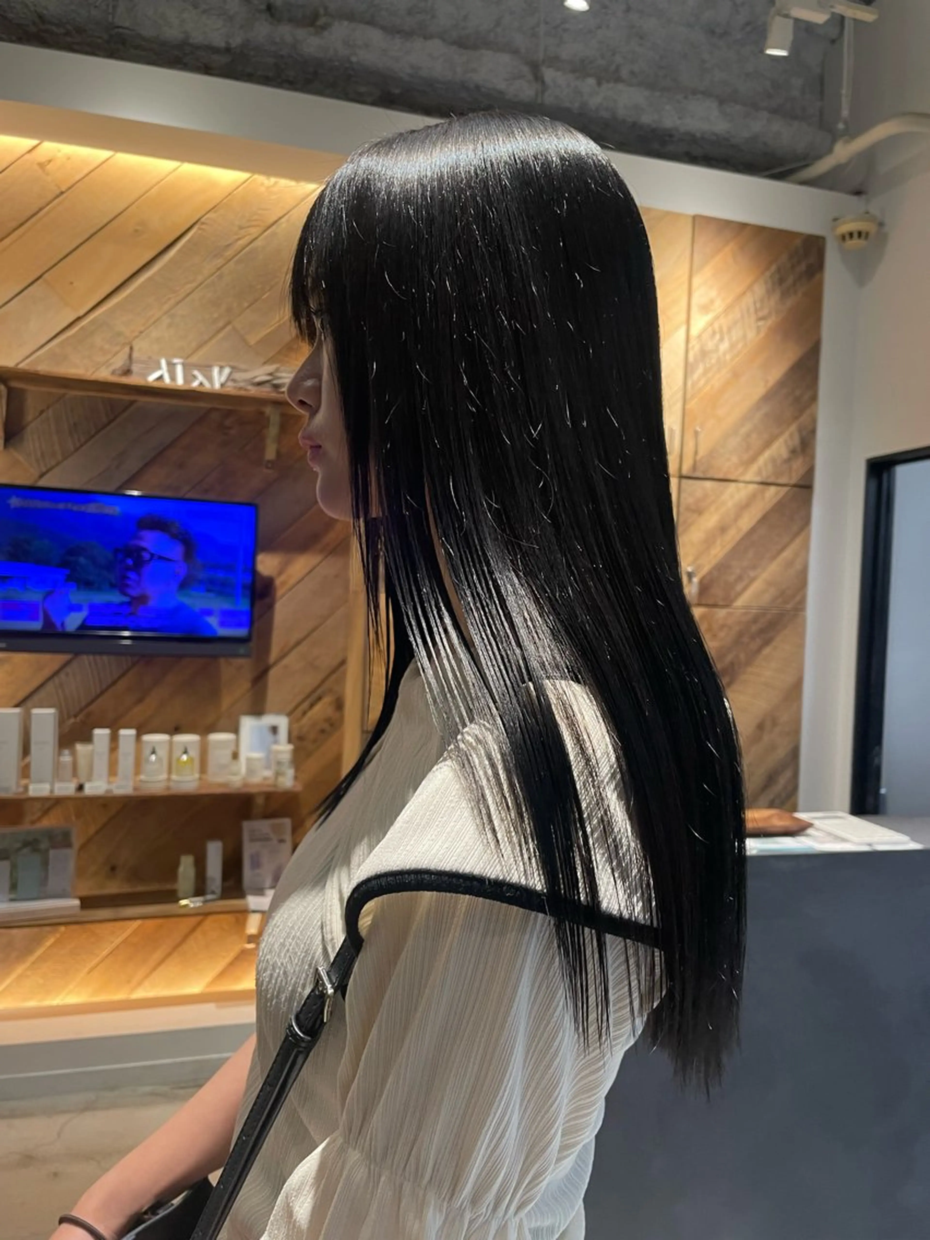 ロング diar平塚所属・倉川 結花のヘアスタイル