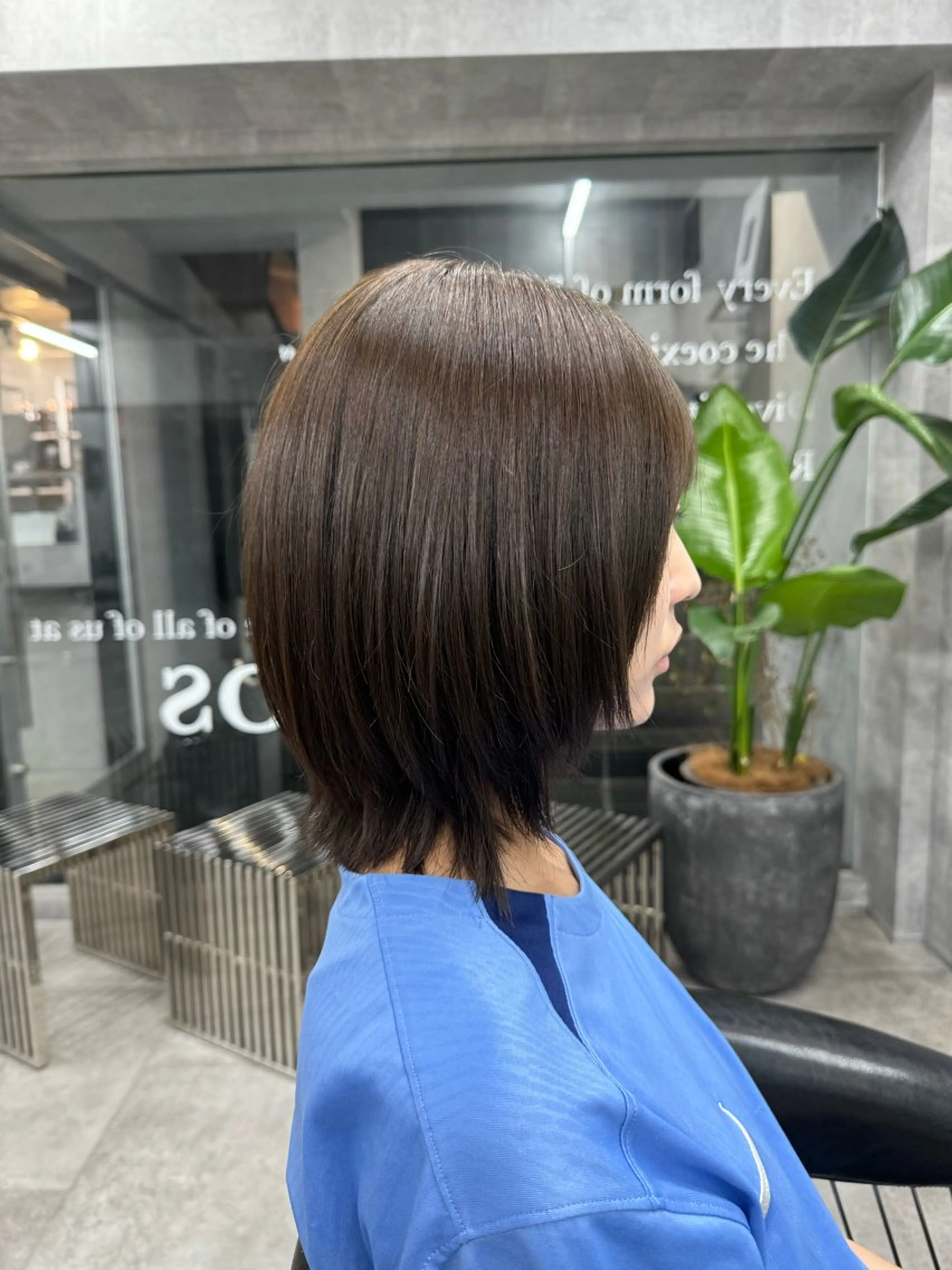 ショート ボブ レイヤーカット あなたのお悩み改善" You"💚❤️💛のヘアスタイル