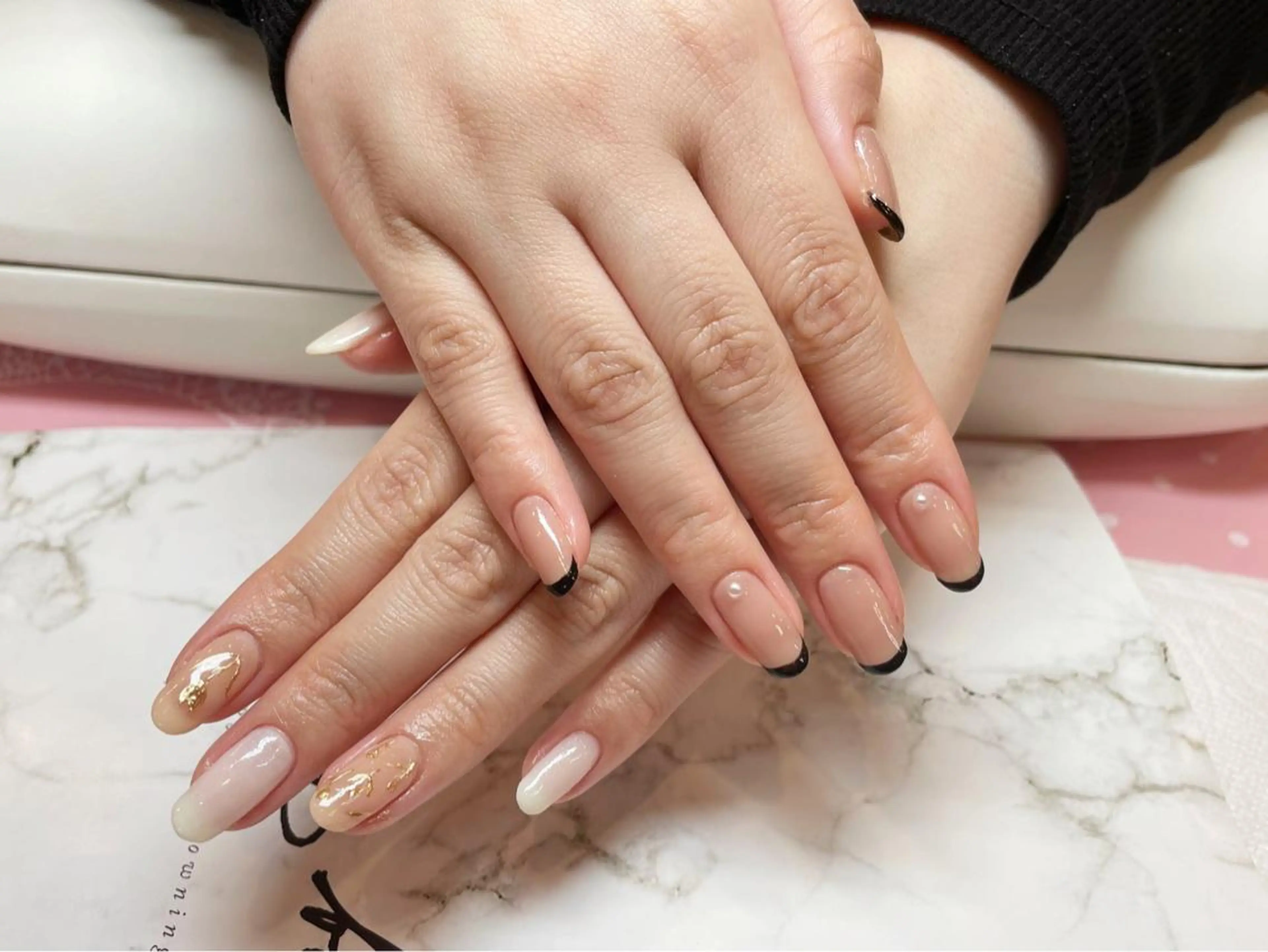 ネイル Ui_Amor (パラジェル)のネイルデザイン