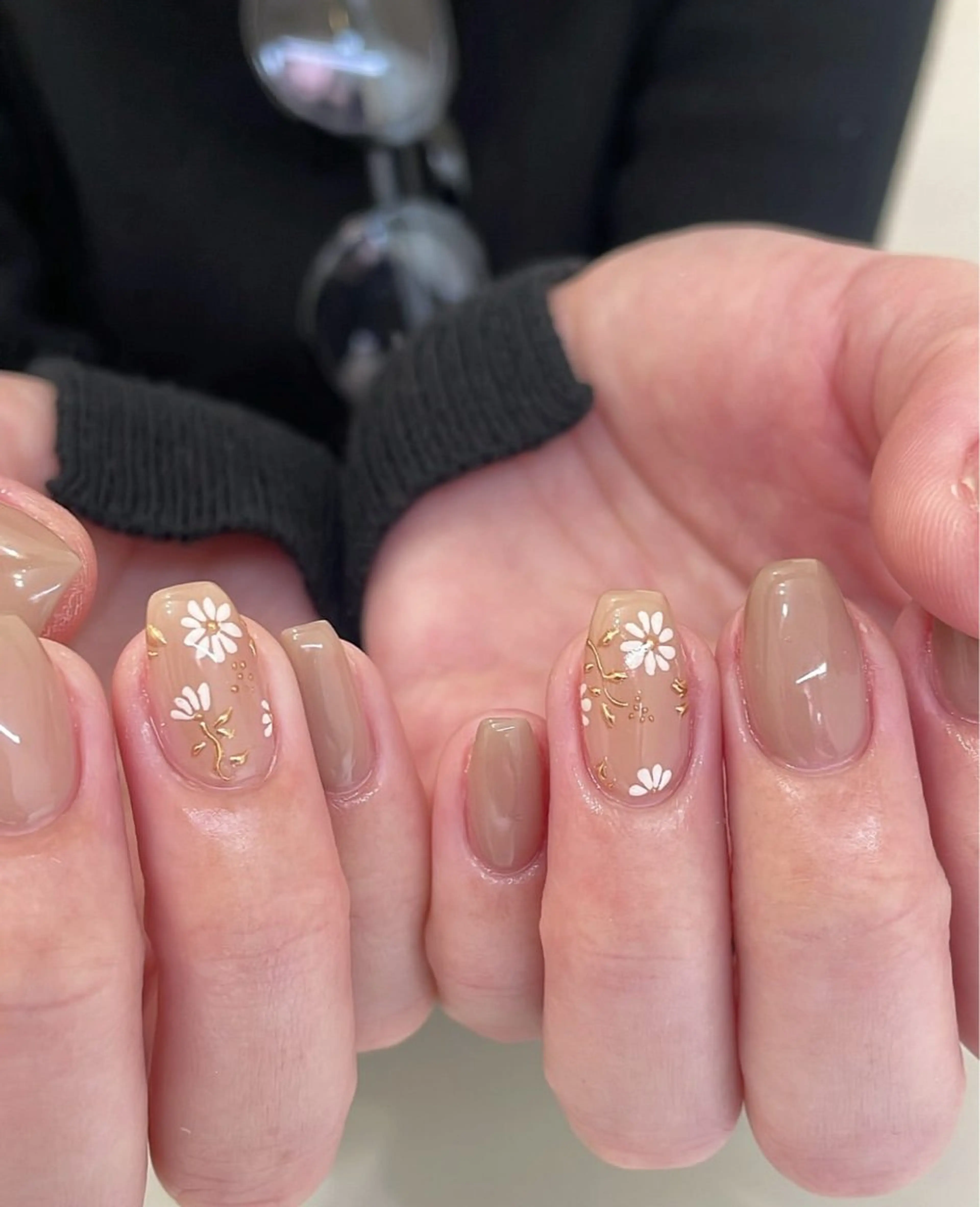 ネイル ジェルネイル 持ち込み ニュアンスネイル パラジェル ワンホンネイル Ún. nail salon所属・Ún nail salonのネイルデザイン