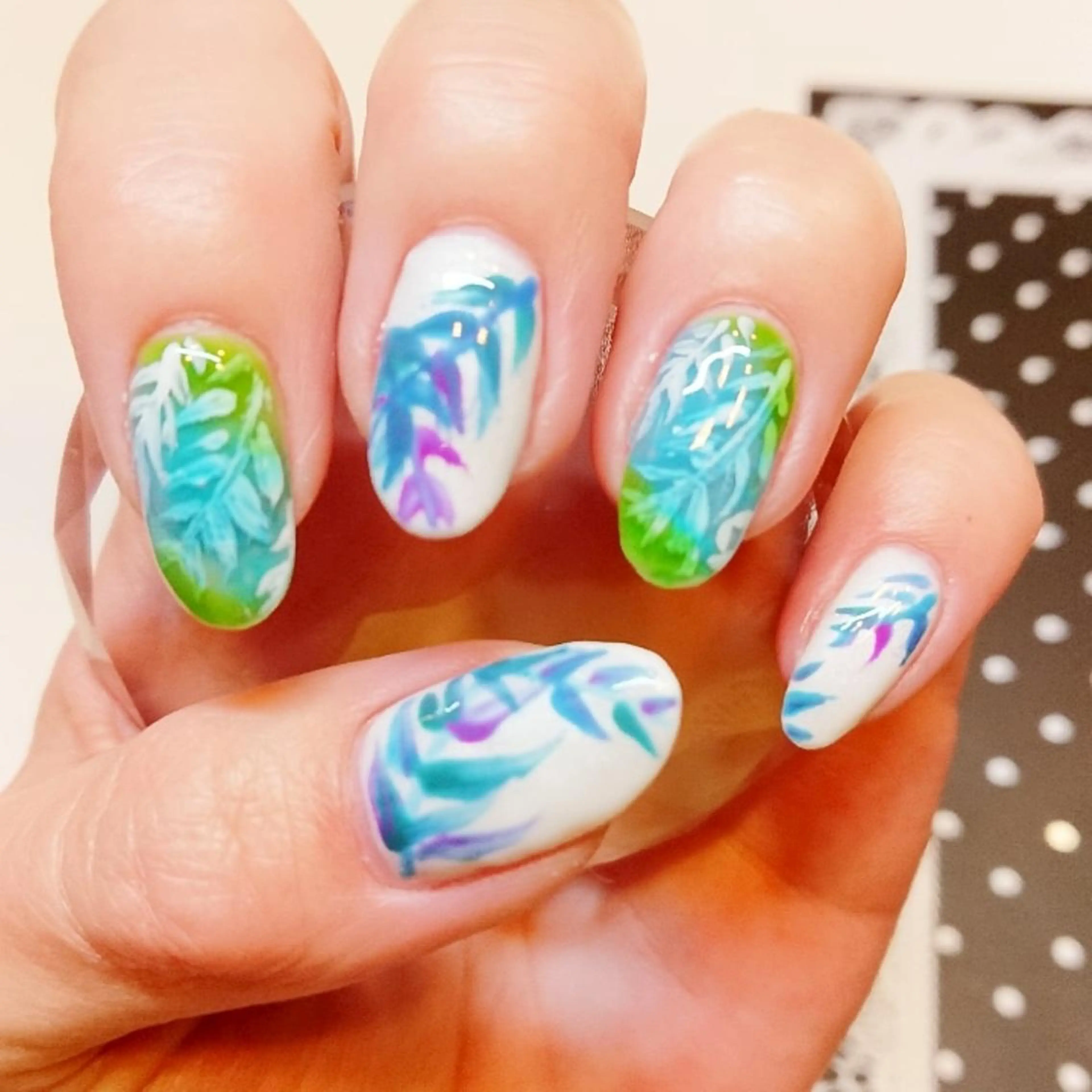 ネイル とねがわ かよこのネイルデザイン