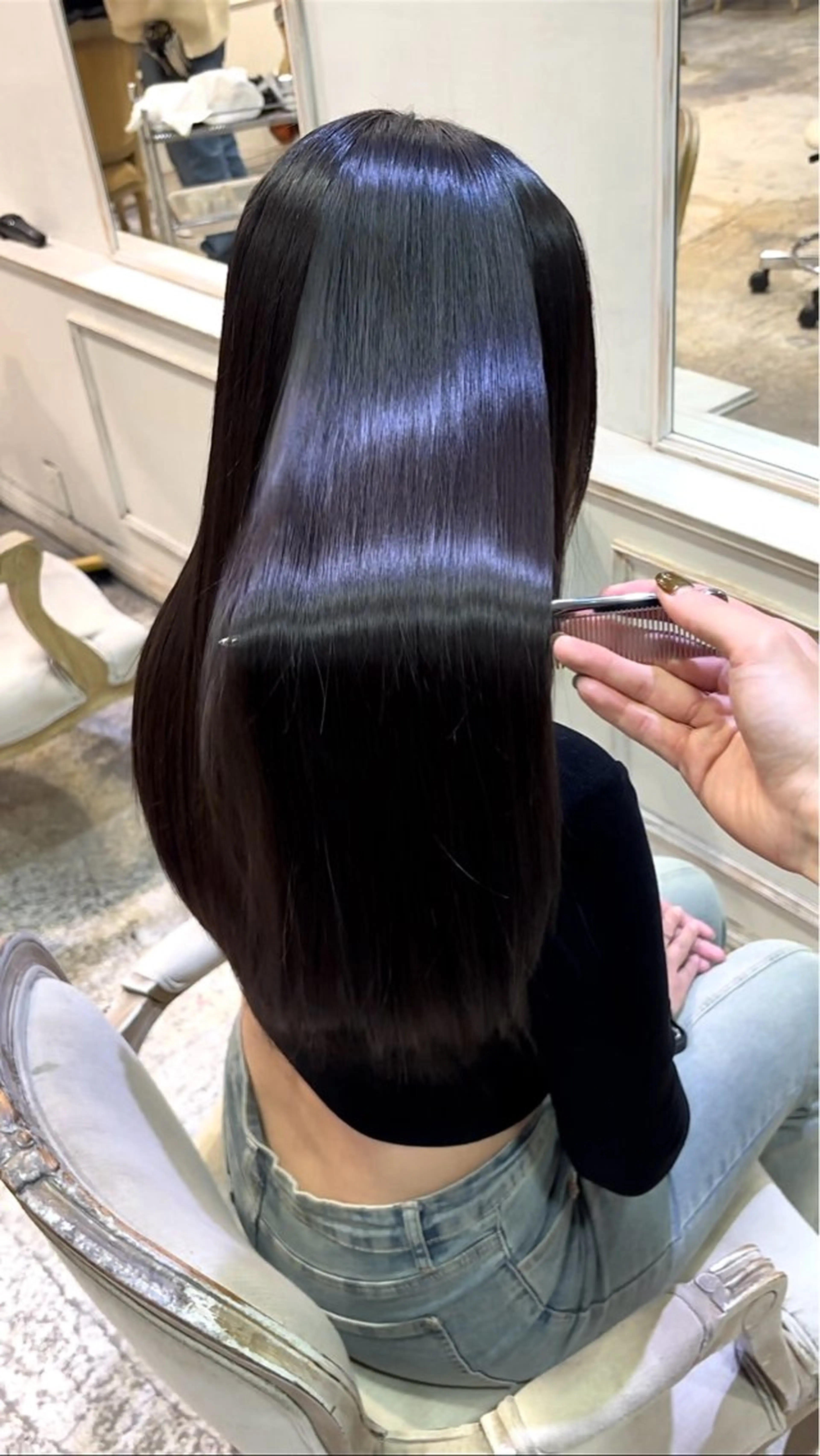 ミディアム カット 縮毛矯正 トリートメント ⭐️ 美髪矯正 艶カラー ⭐️ユウキのヘアスタイル