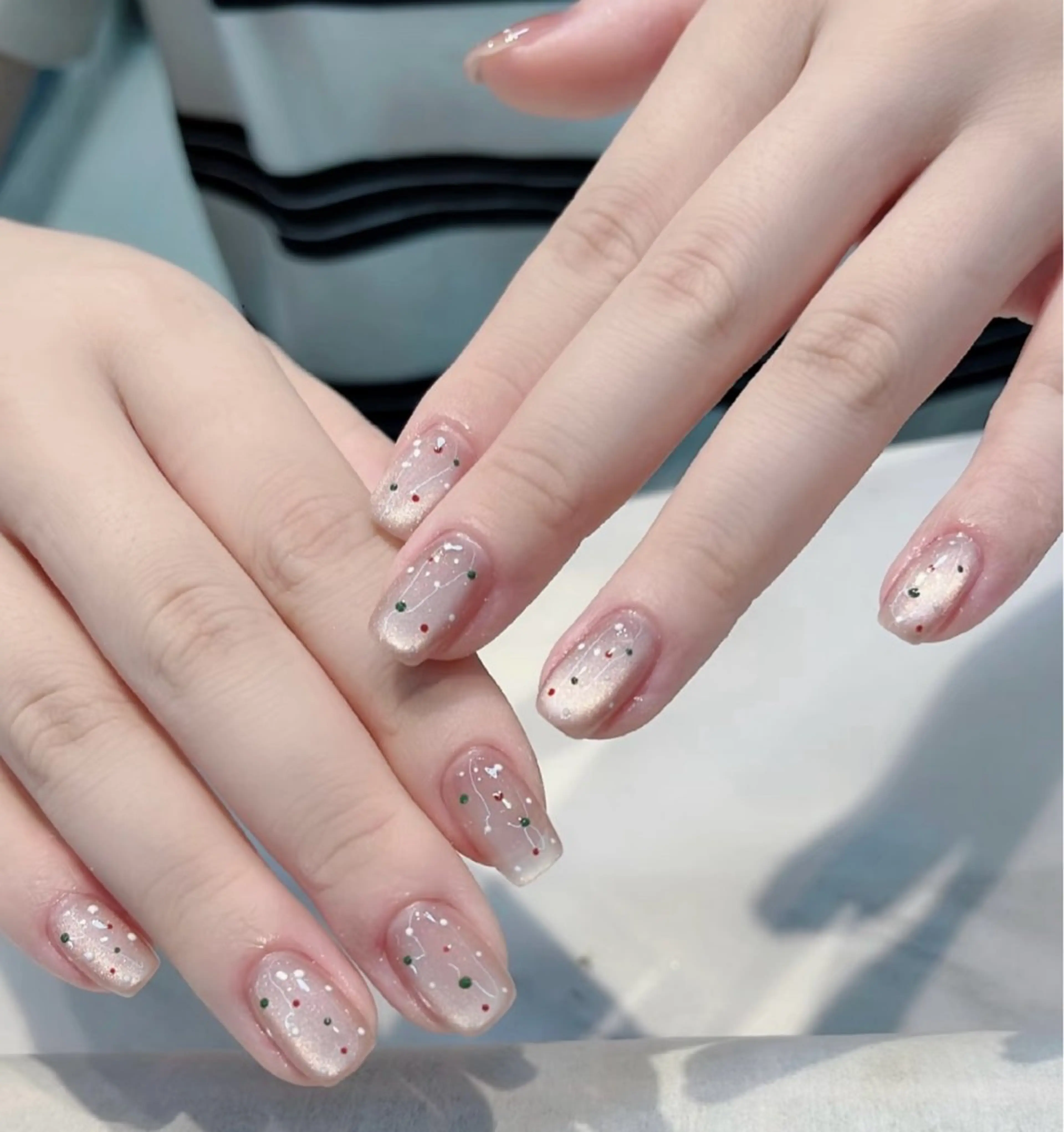 ネイル 星 星のネイルデザイン