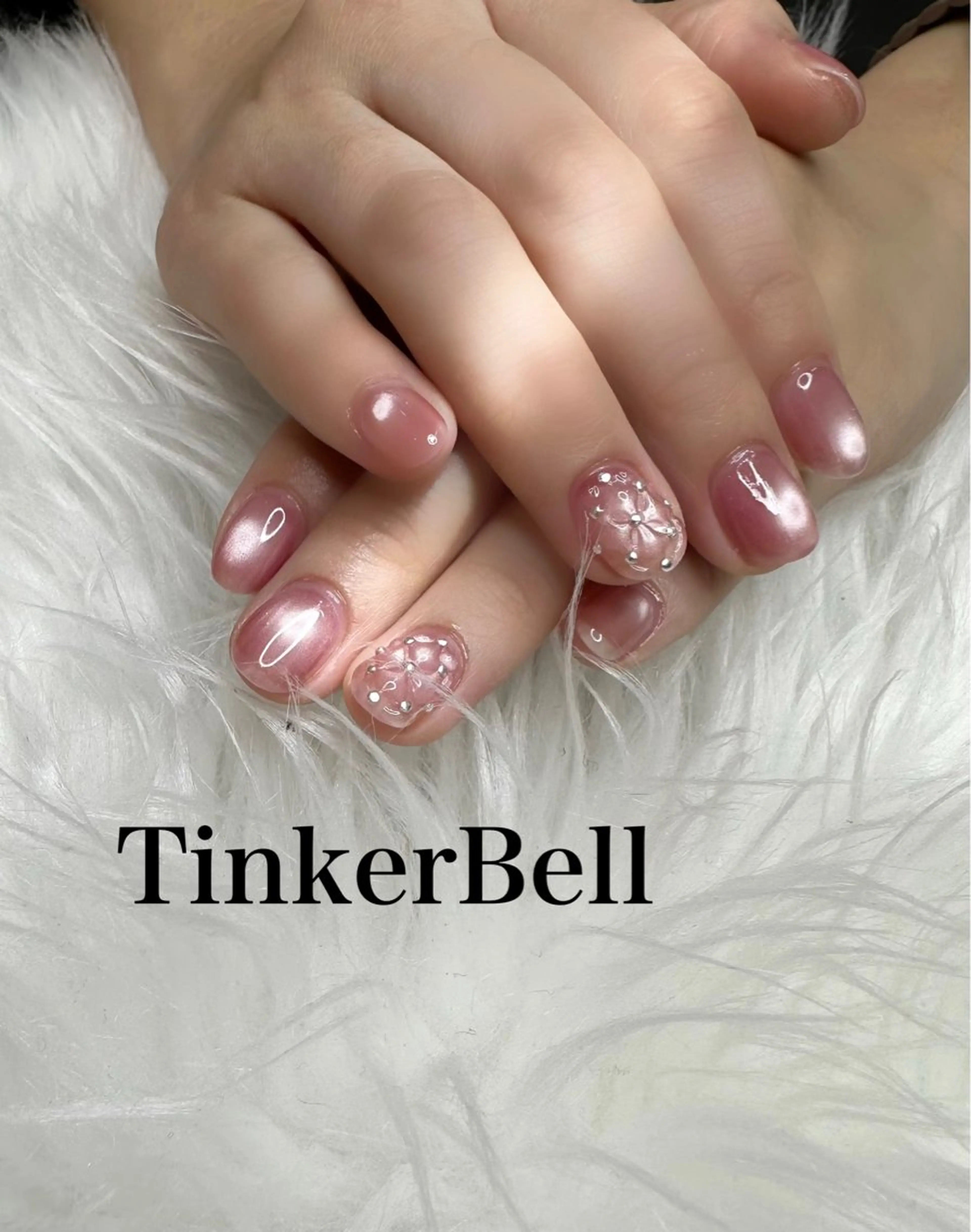 ネイル キラキラネイル シンプルネイル ハンドネイル Tinker Bellのネイルデザイン