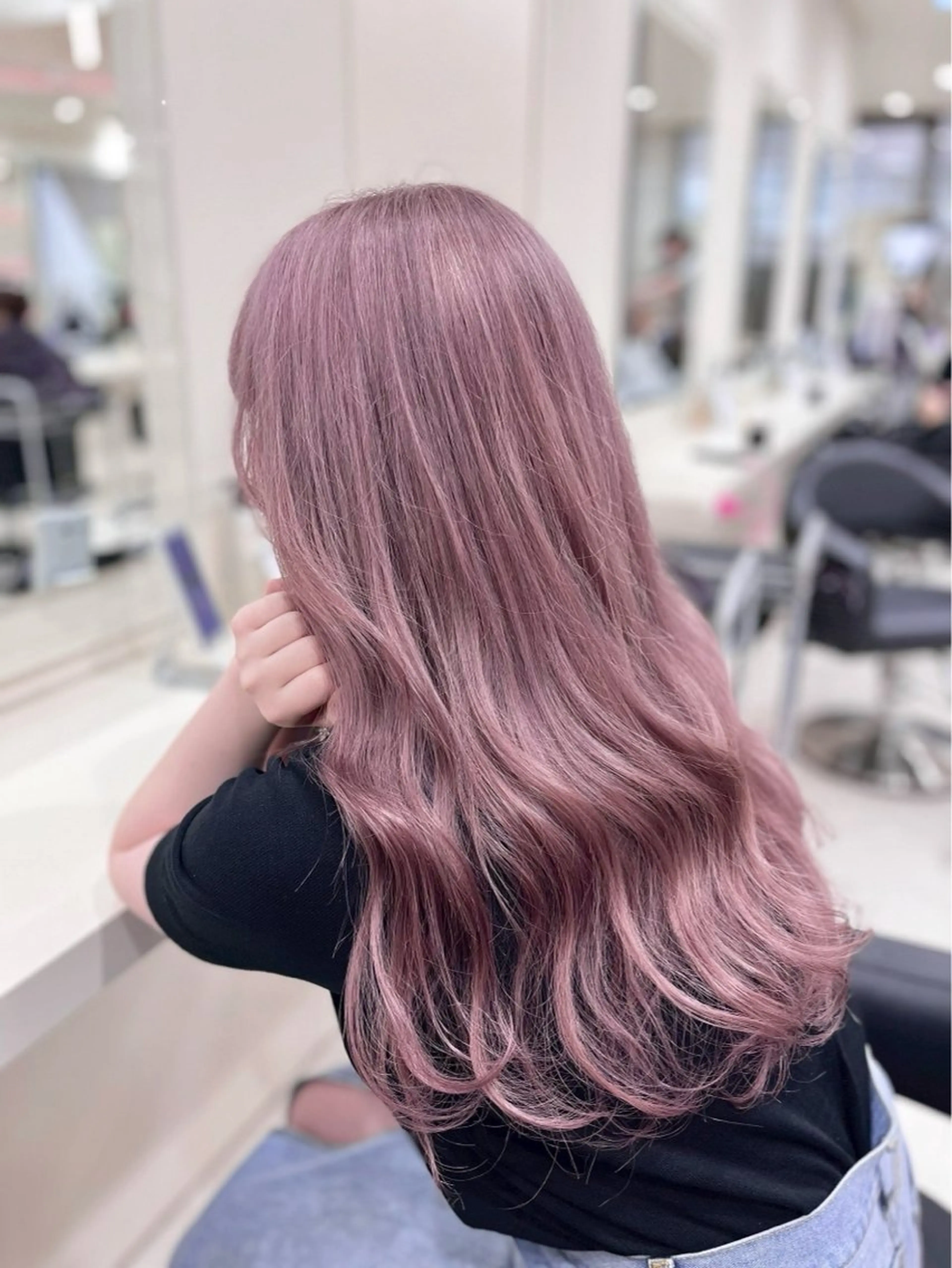 ロング カラー ヘアカラー トリートメント 透明感ハイトーン/ ベージュ/りくと🦔のヘアスタイル