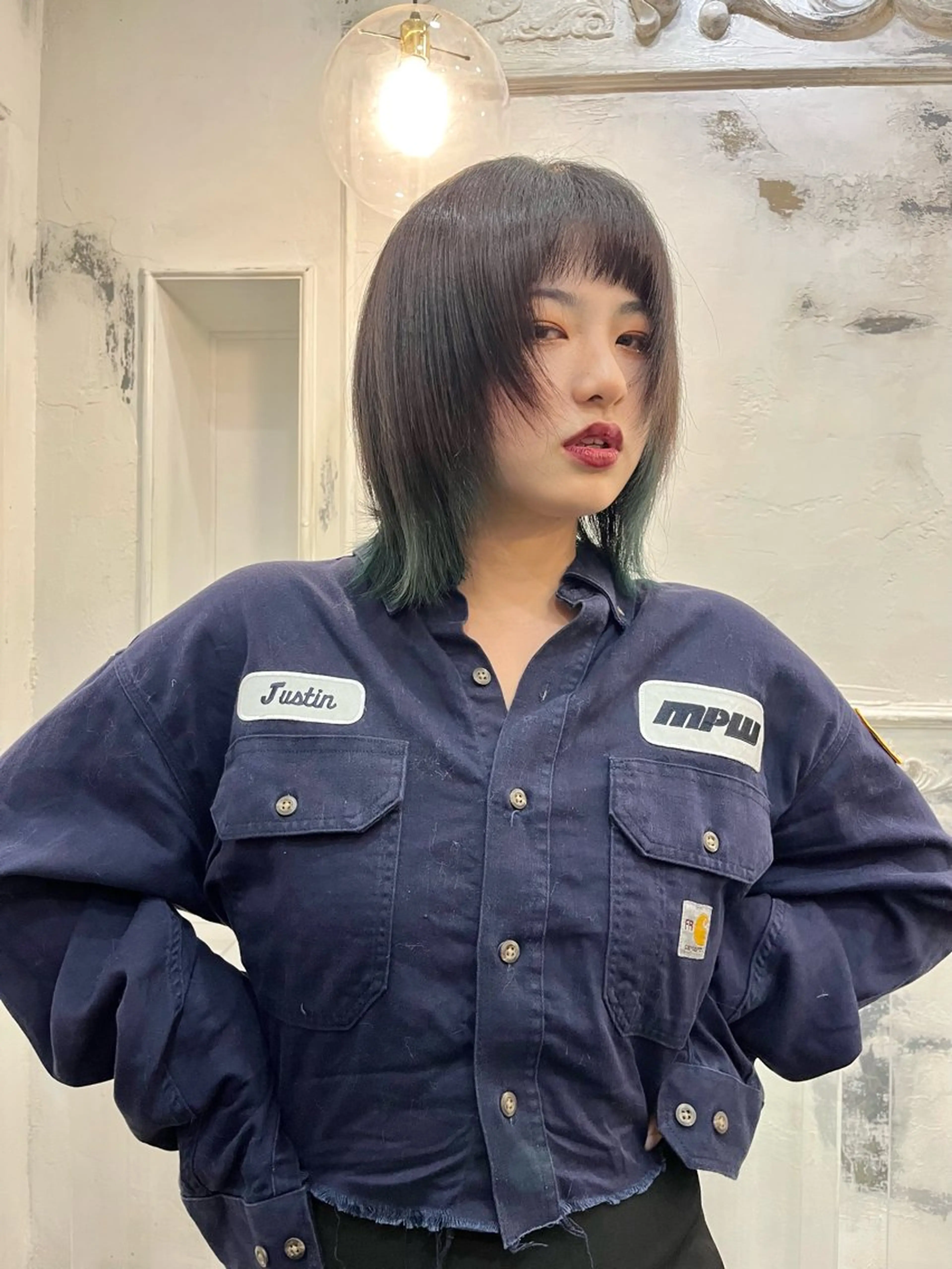 カラー ブリーチ デザインカラー 津崎 未夢のヘアスタイル