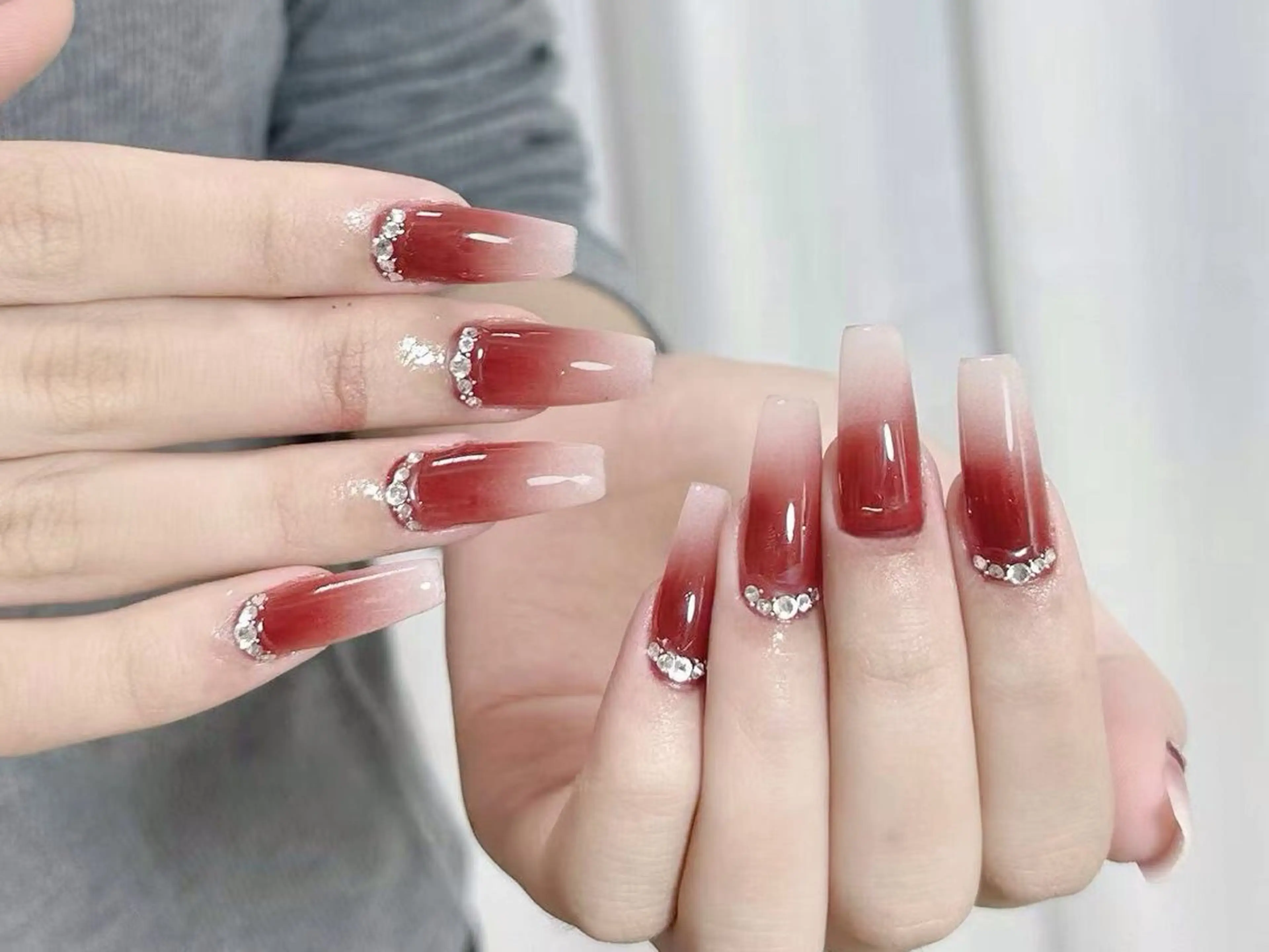 ネイル ハンドネイル ハンドケア DarkHoney 池袋店のネイルデザイン