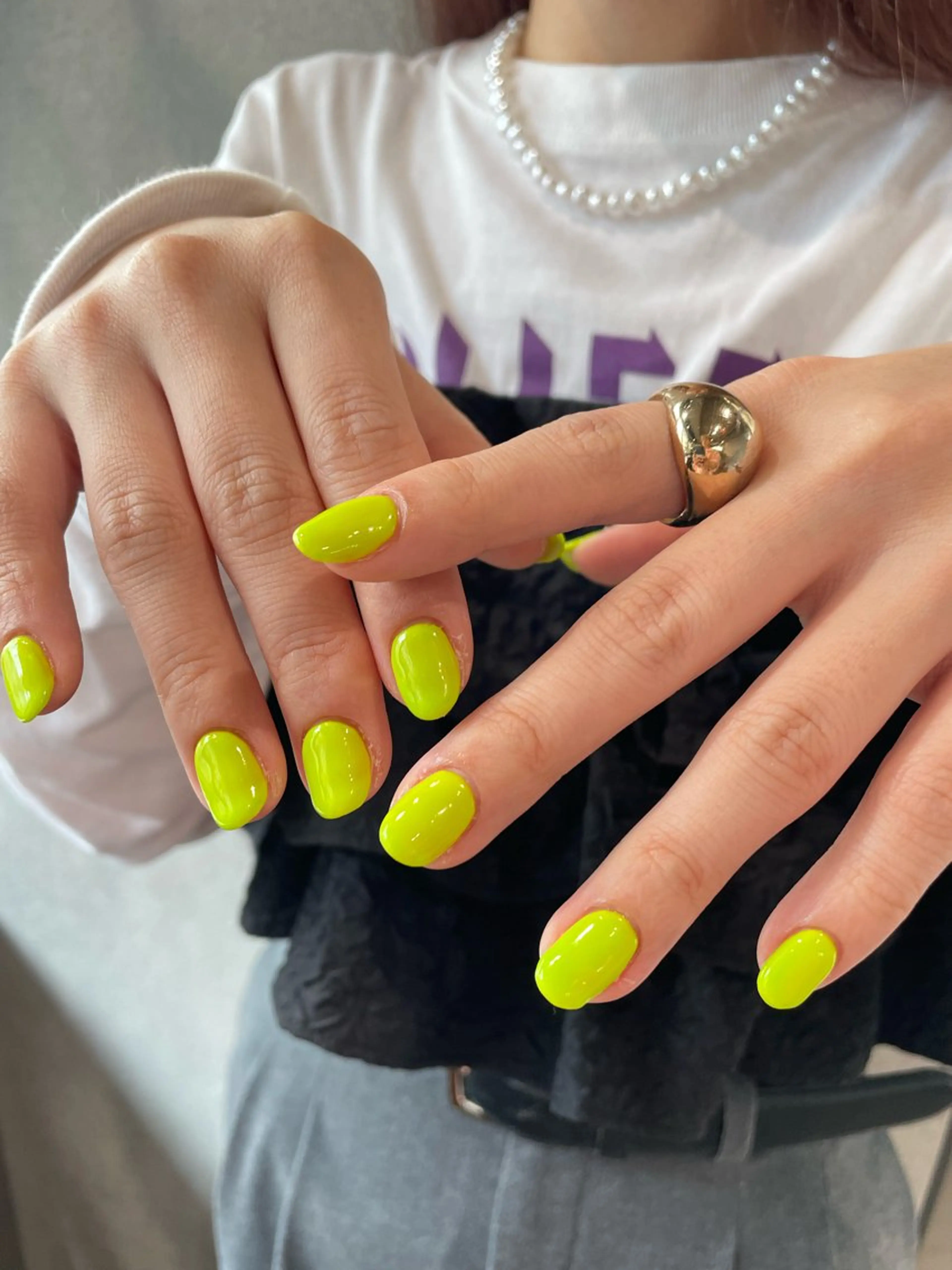 ネイル ワンカラーネイル ハンドネイル ナチュラル透明感🌱 小山美樹子のヘアスタイル