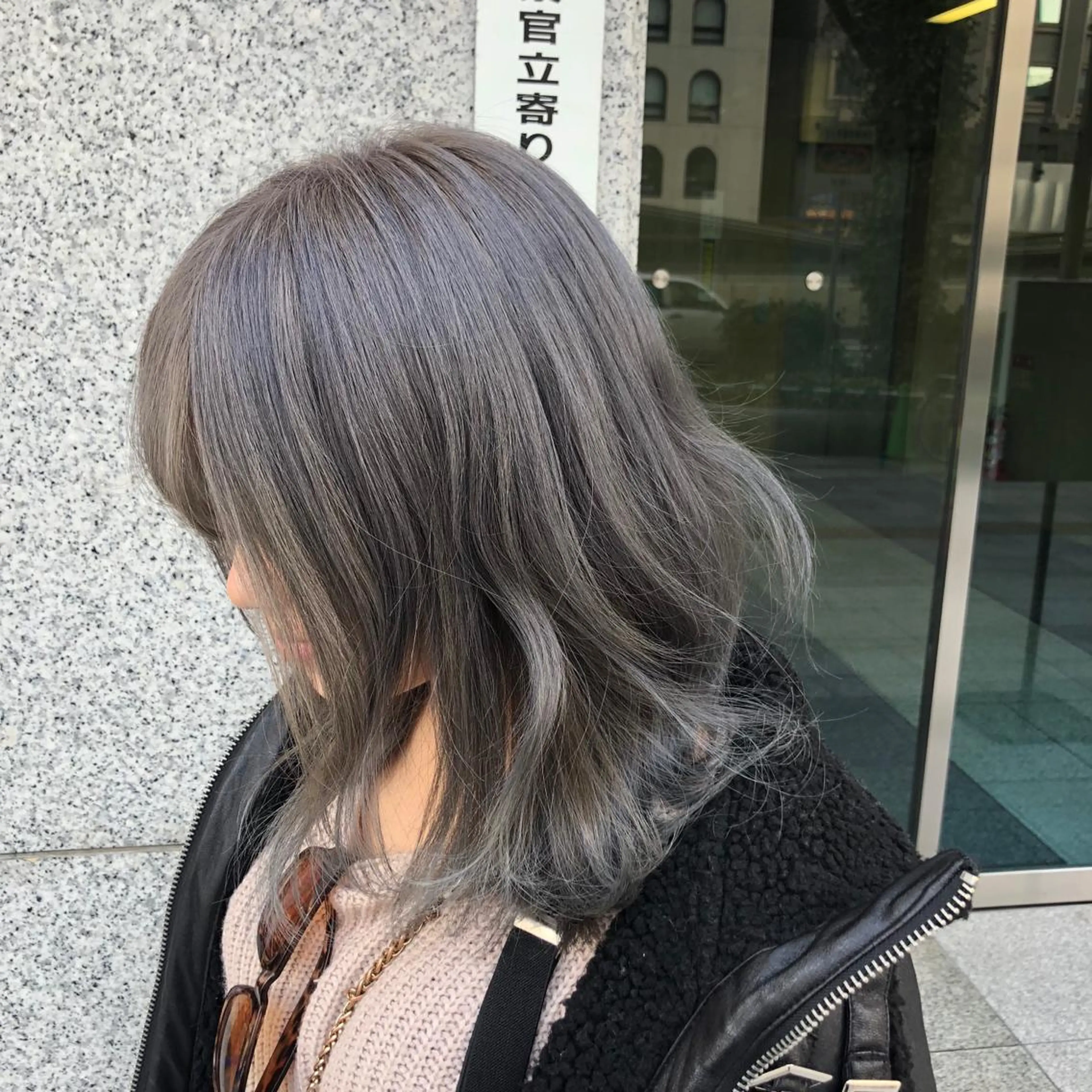 セミロング カラー sail所属・sail hairのヘアスタイル
