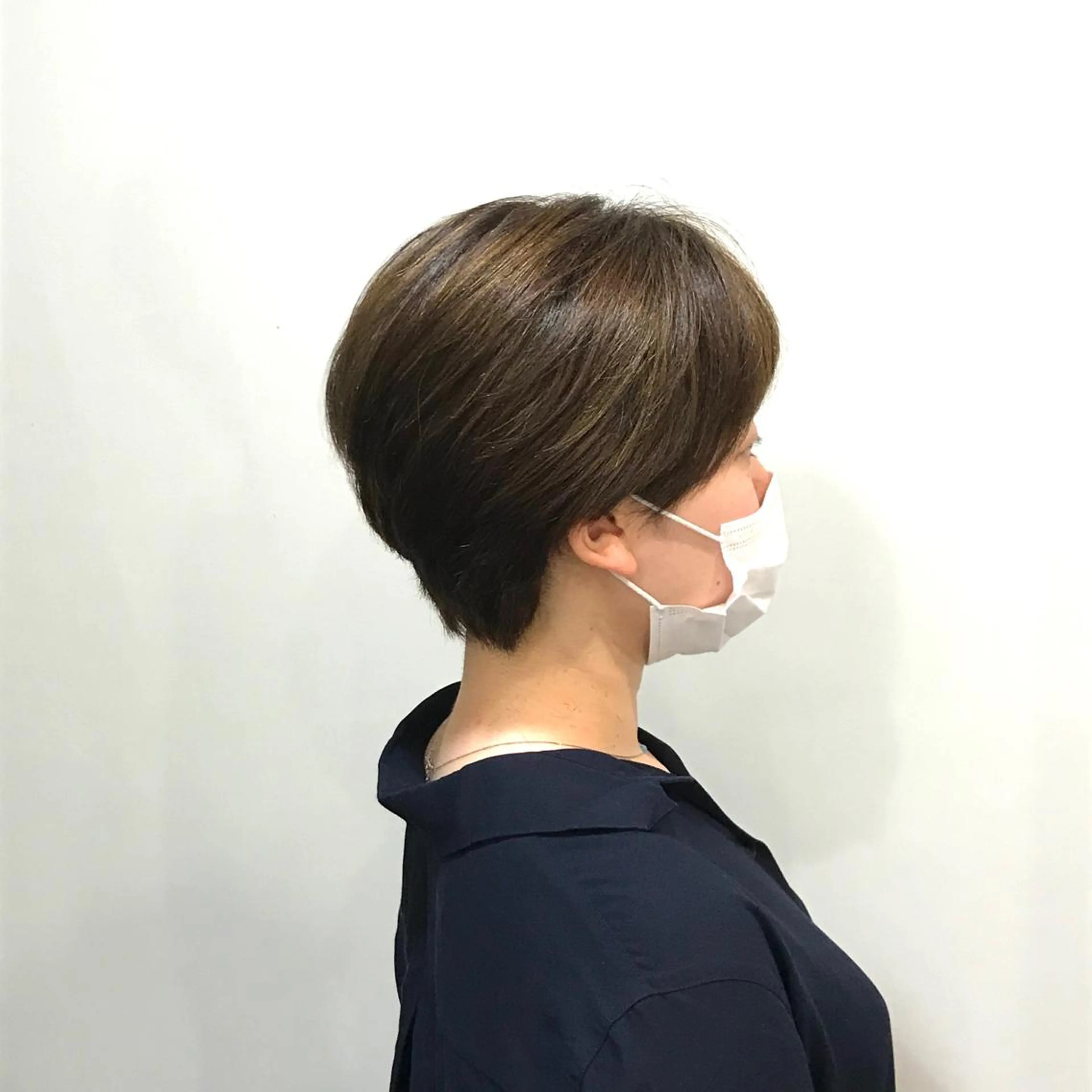 ショート ブリーチなし/レイヤ ー特化🌈Tommyのヘアスタイル