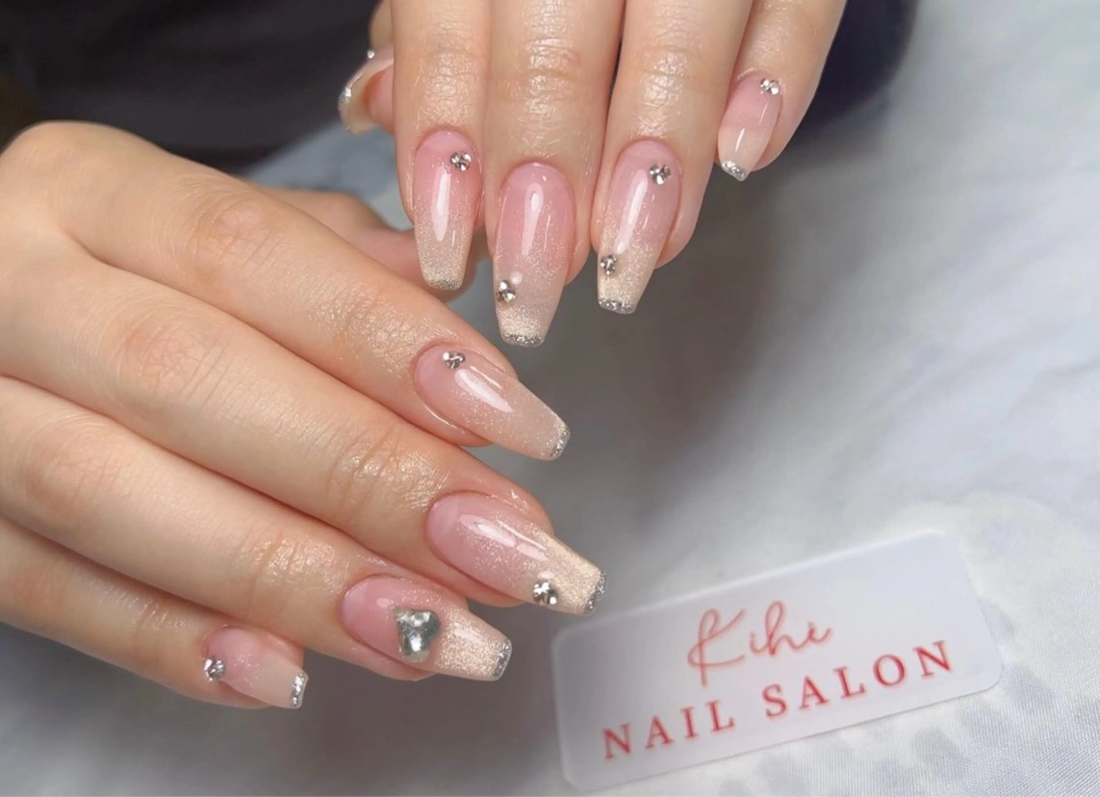 ネイル 林 Yunaのネイルデザイン